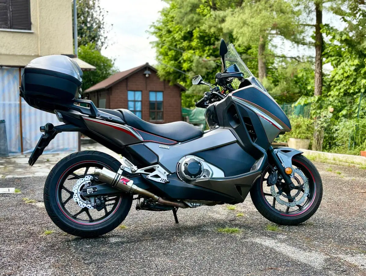 Honda Integra 750 DCT (2016 - 17) (2)