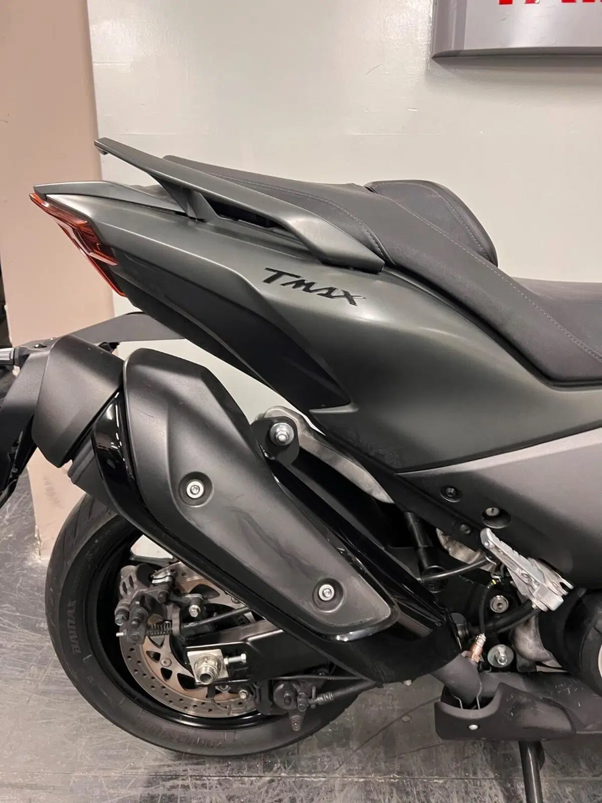 Yamaha T-Max 560 (2025 - 26) (6)