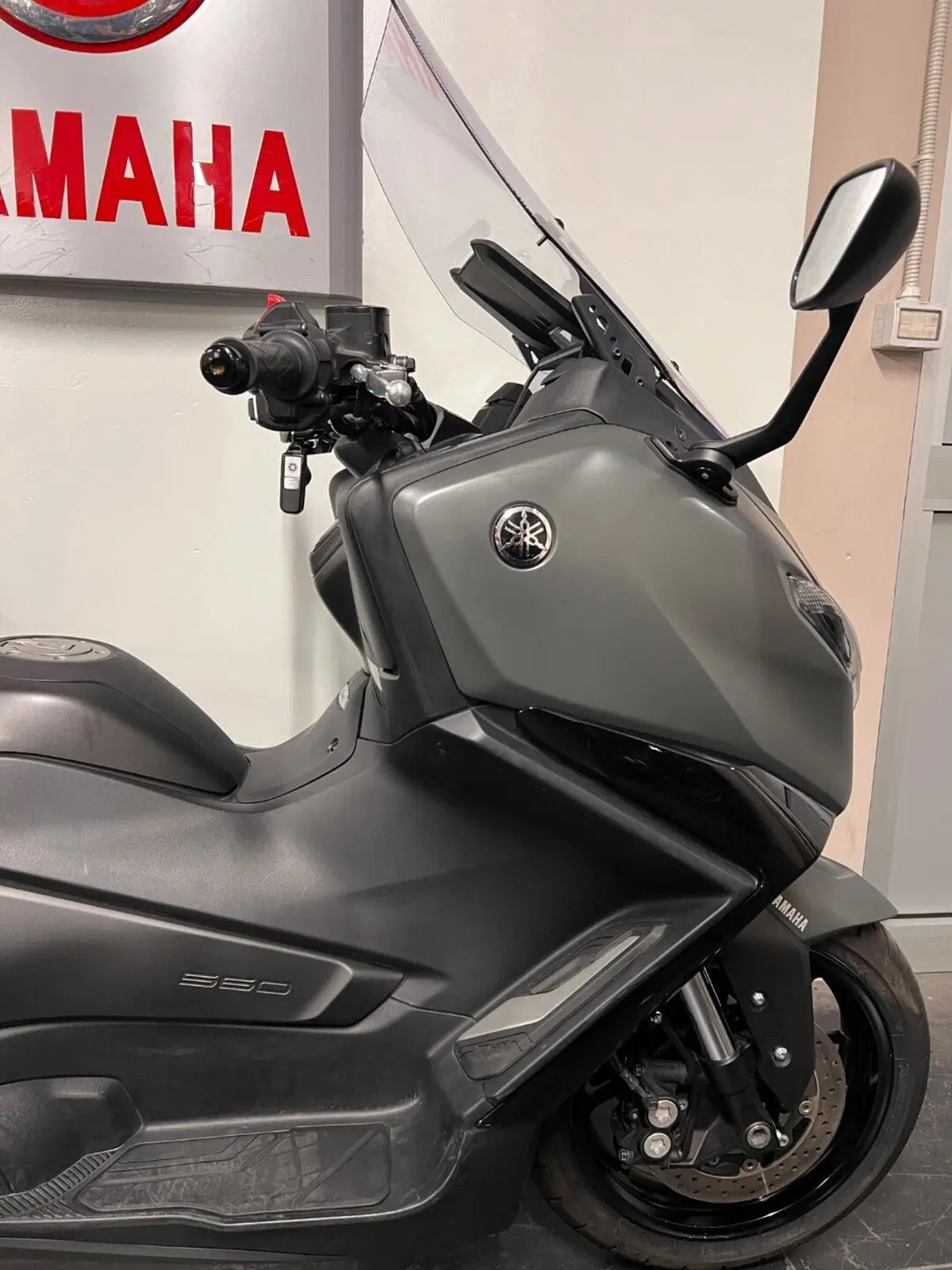 Yamaha T-Max 560 (2025 - 26) (7)