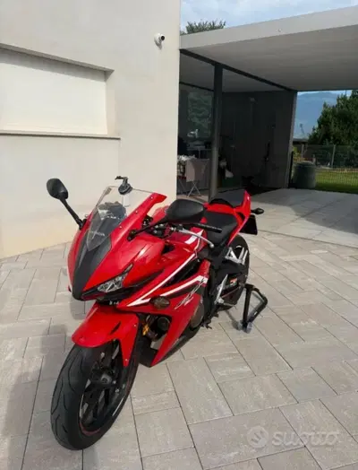 Honda CBR 500 R ABS (2017 - 18) usata