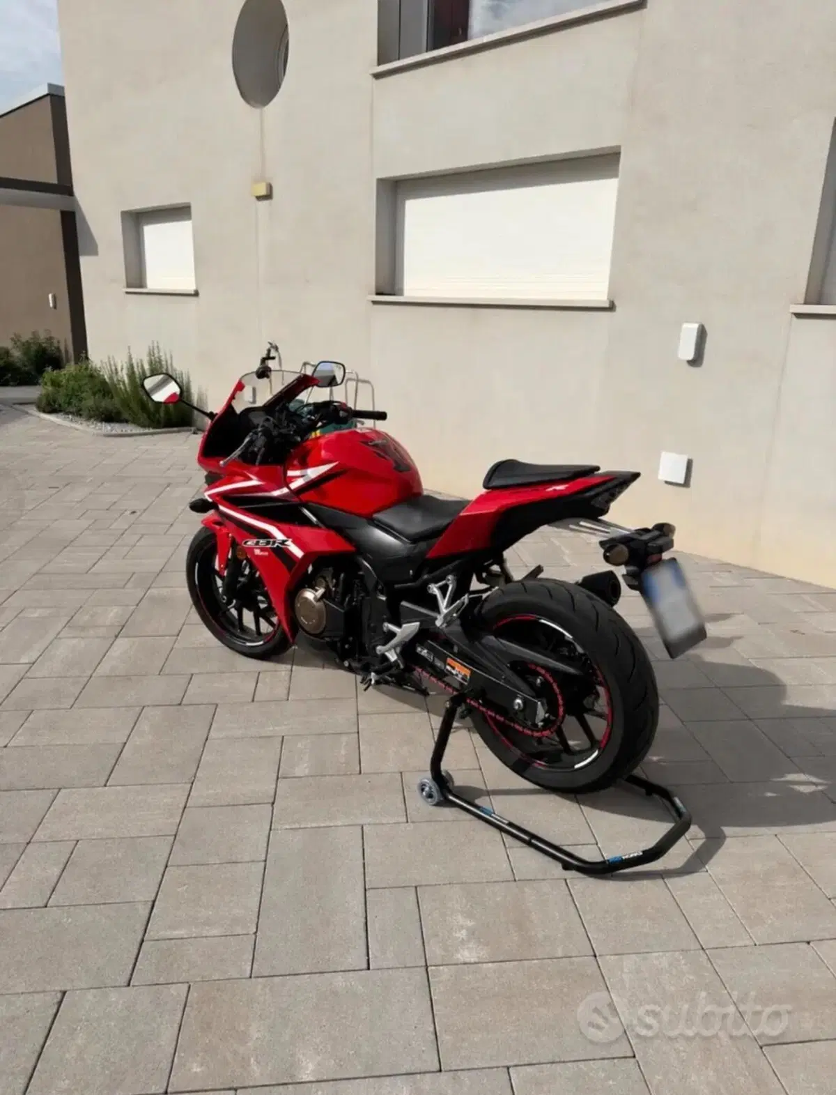 Honda CBR 500 R ABS (2017 - 18) (6)