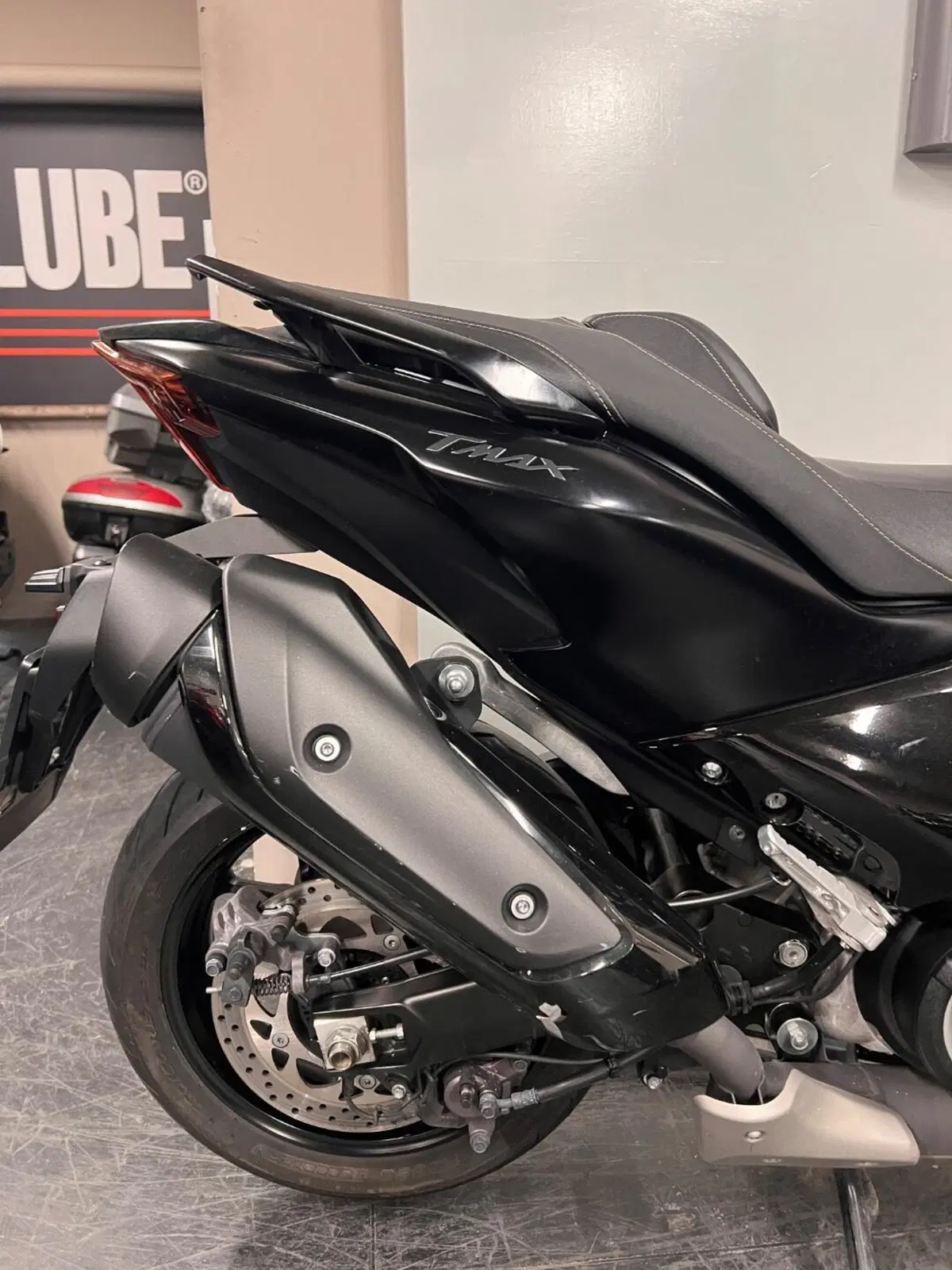 Yamaha T-Max 560 Tech Max (2022 - 24) (5)