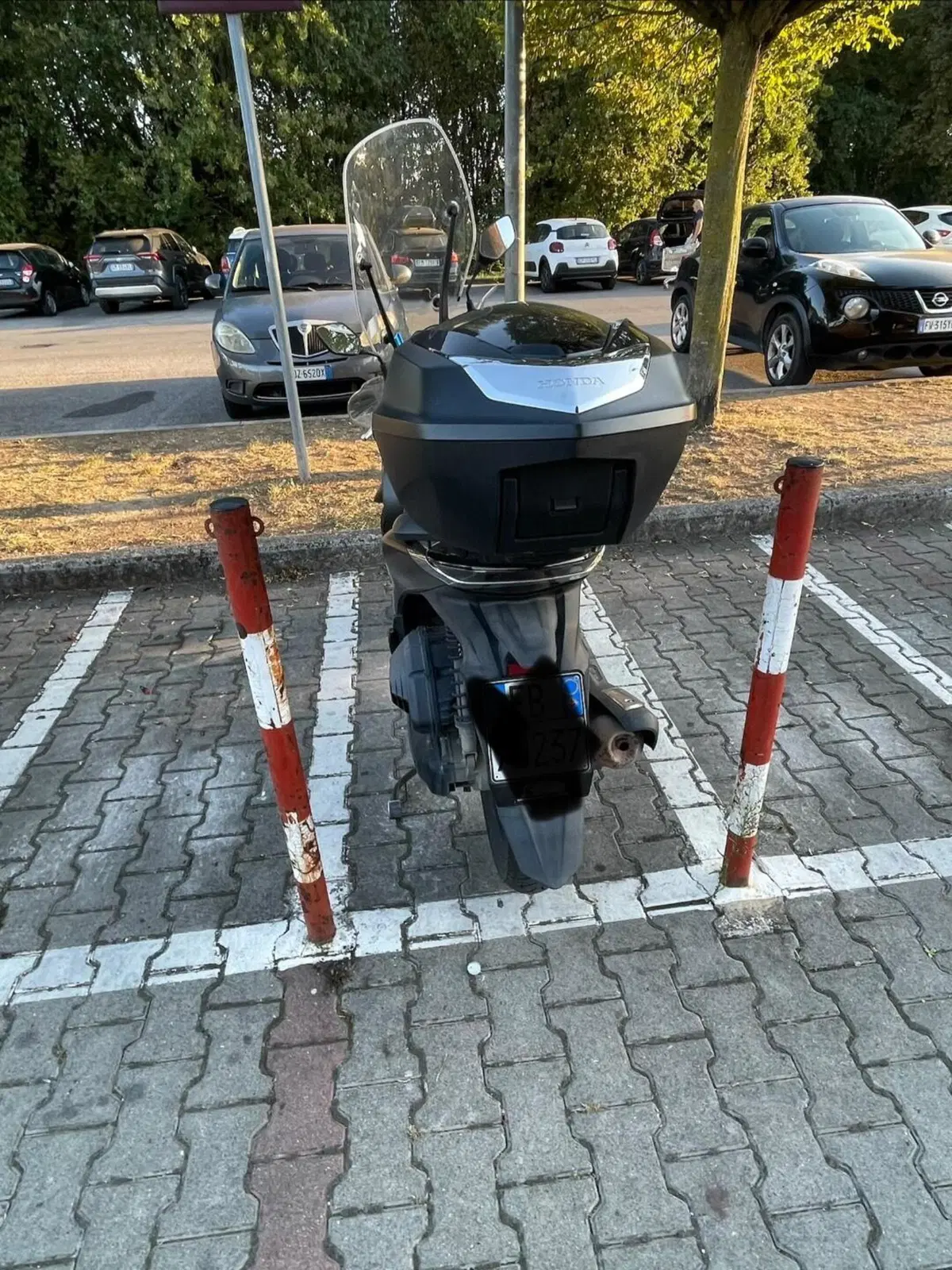 Honda SH 150i Sport (2022 - 23) (3)