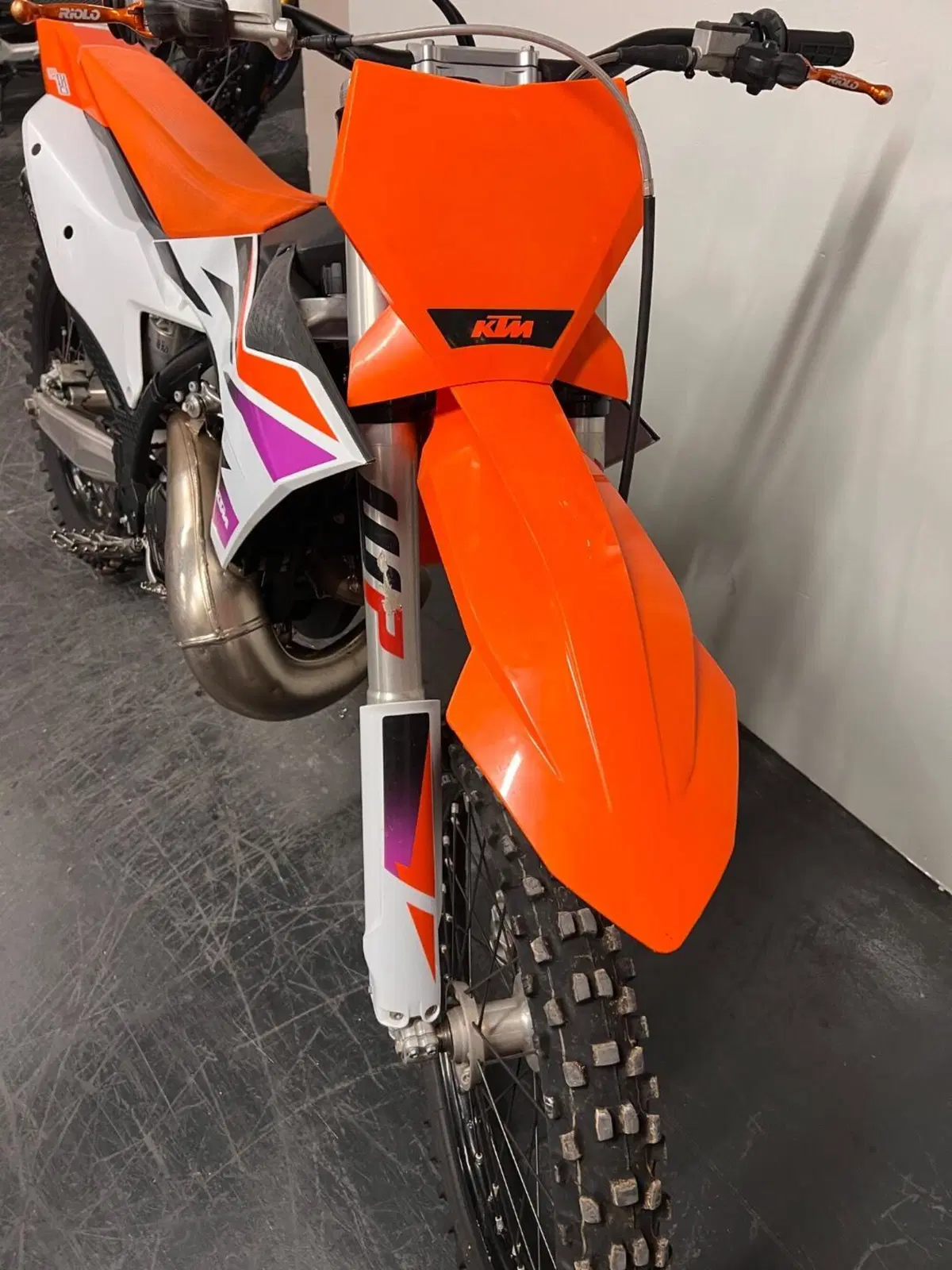 KTM 250 SX (2024) (3)