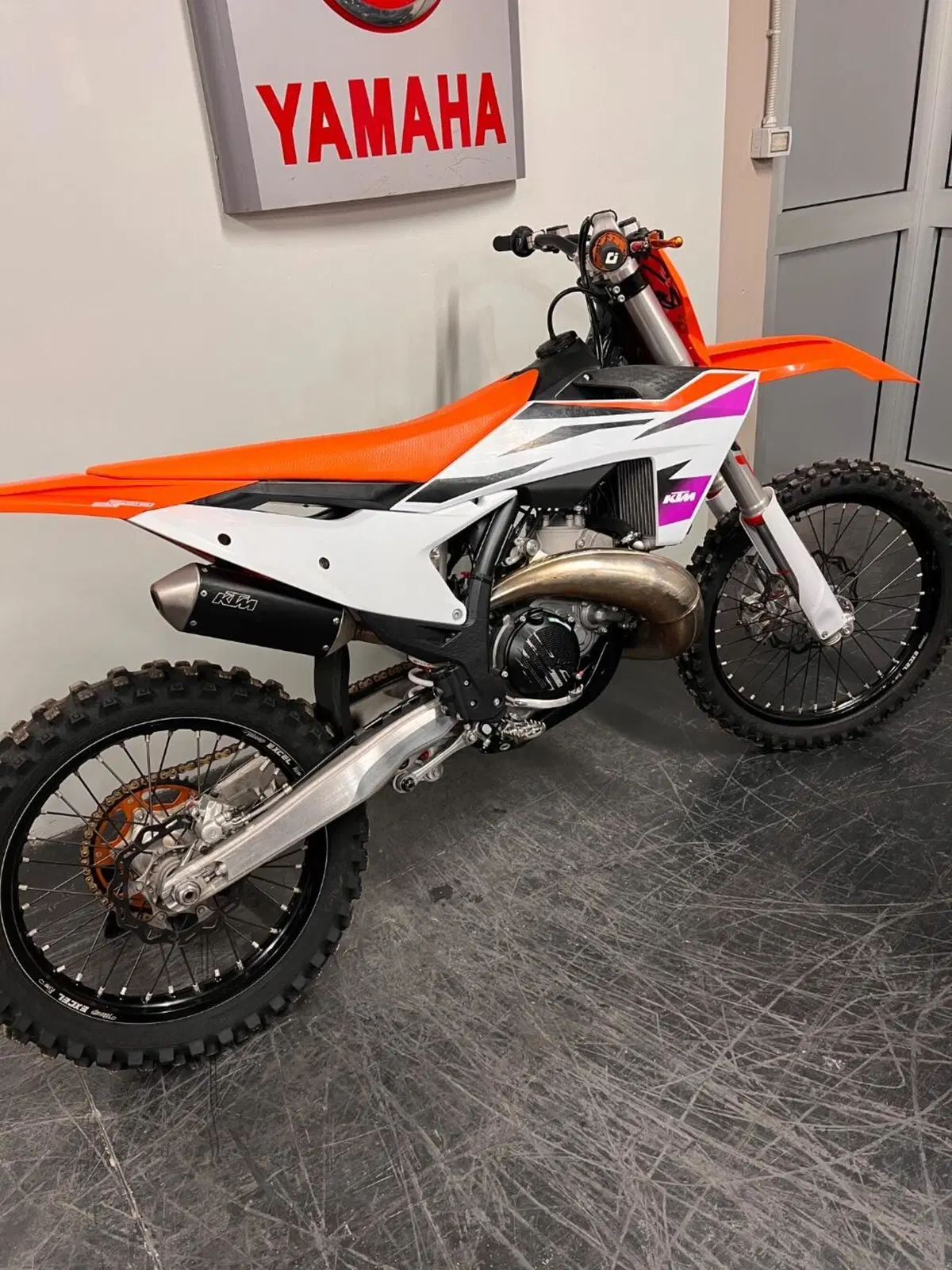 KTM 250 SX (2024) (4)