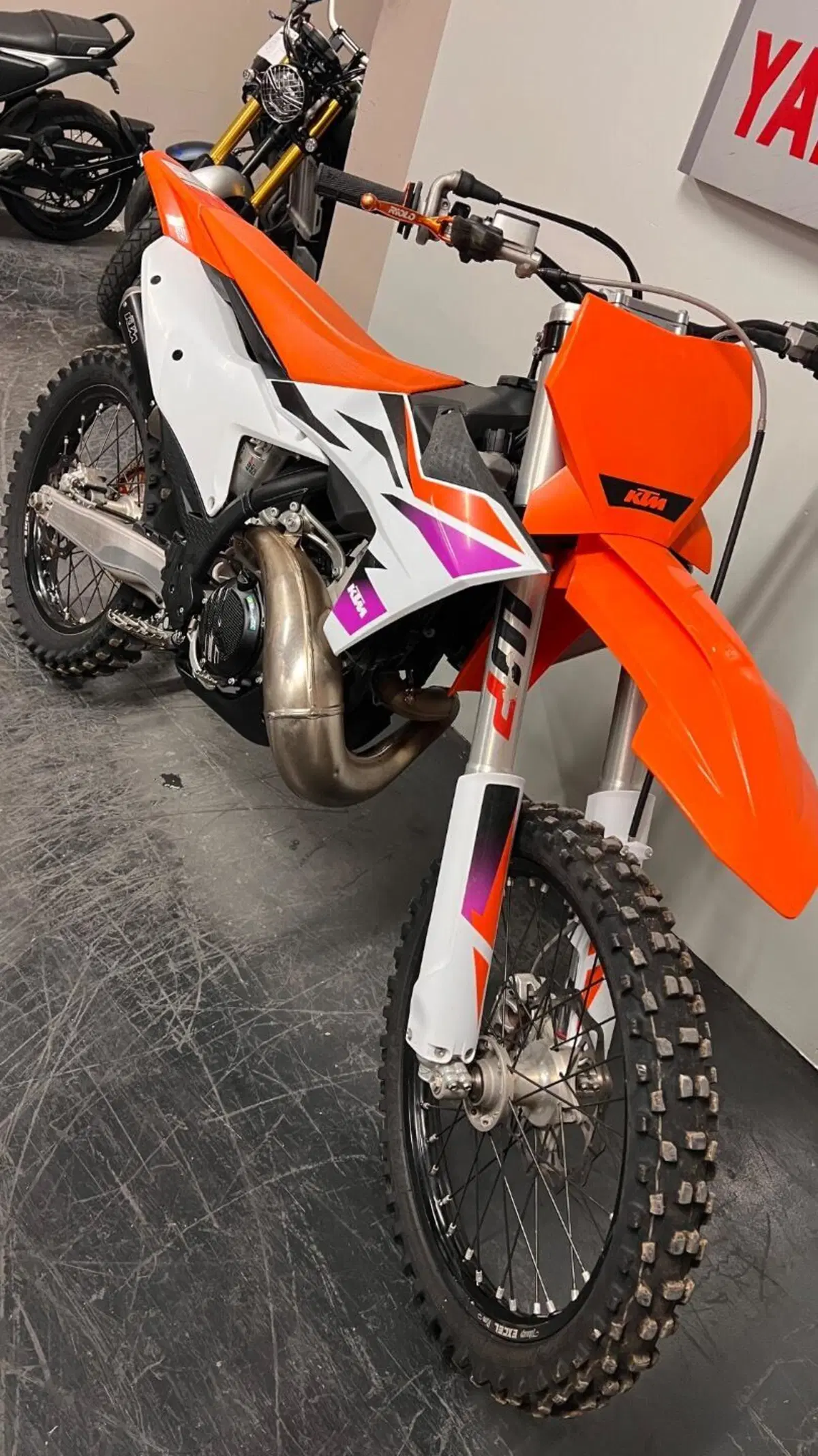 KTM 250 SX (2024) (10)