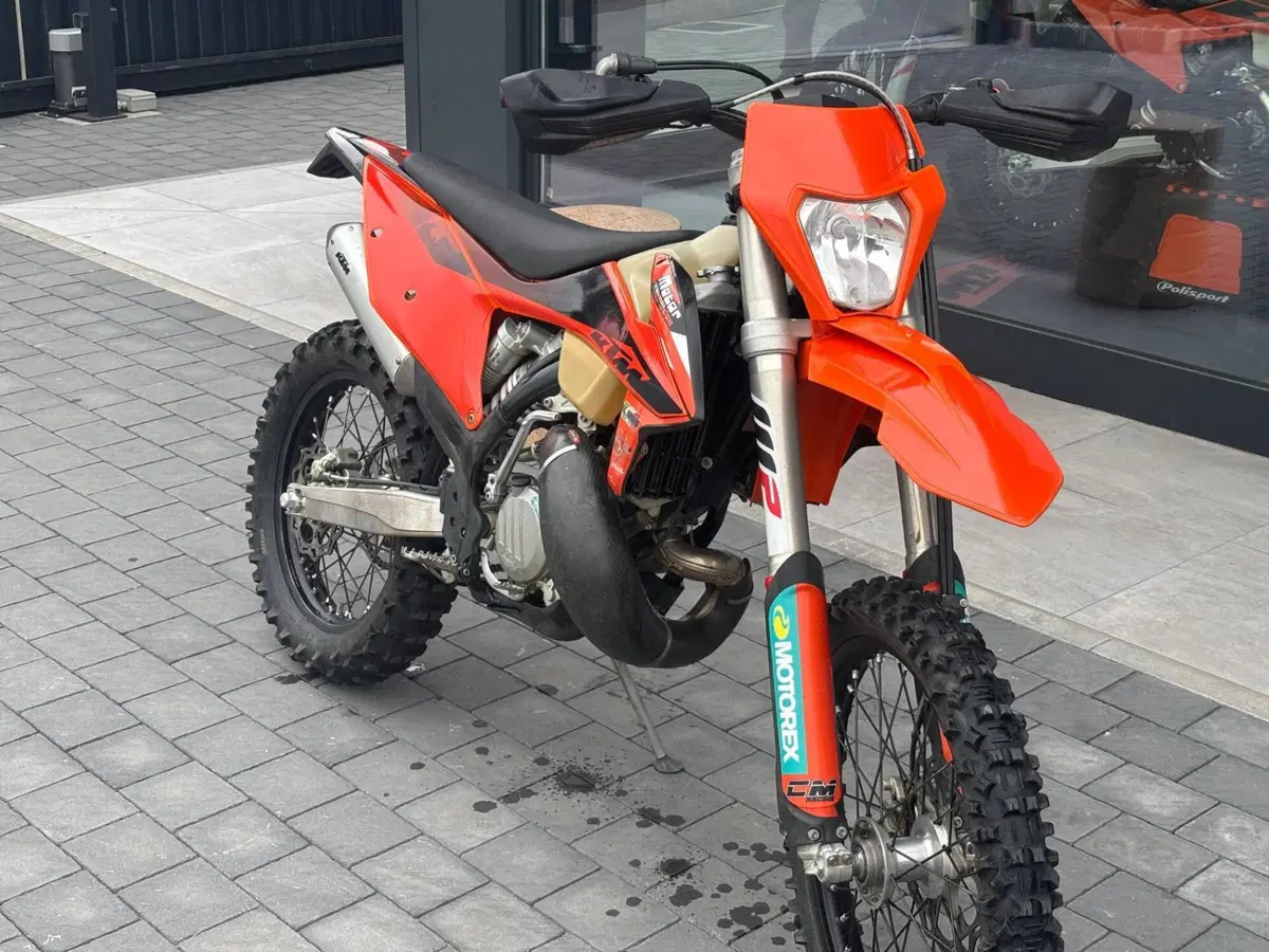 KTM 150 EXC TPI (2020) (2)