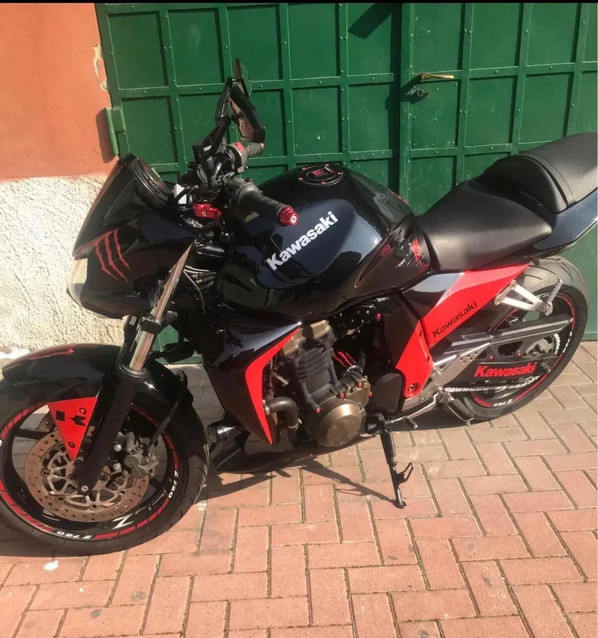 Kawasaki Z 750 (2003 - 06) (2)