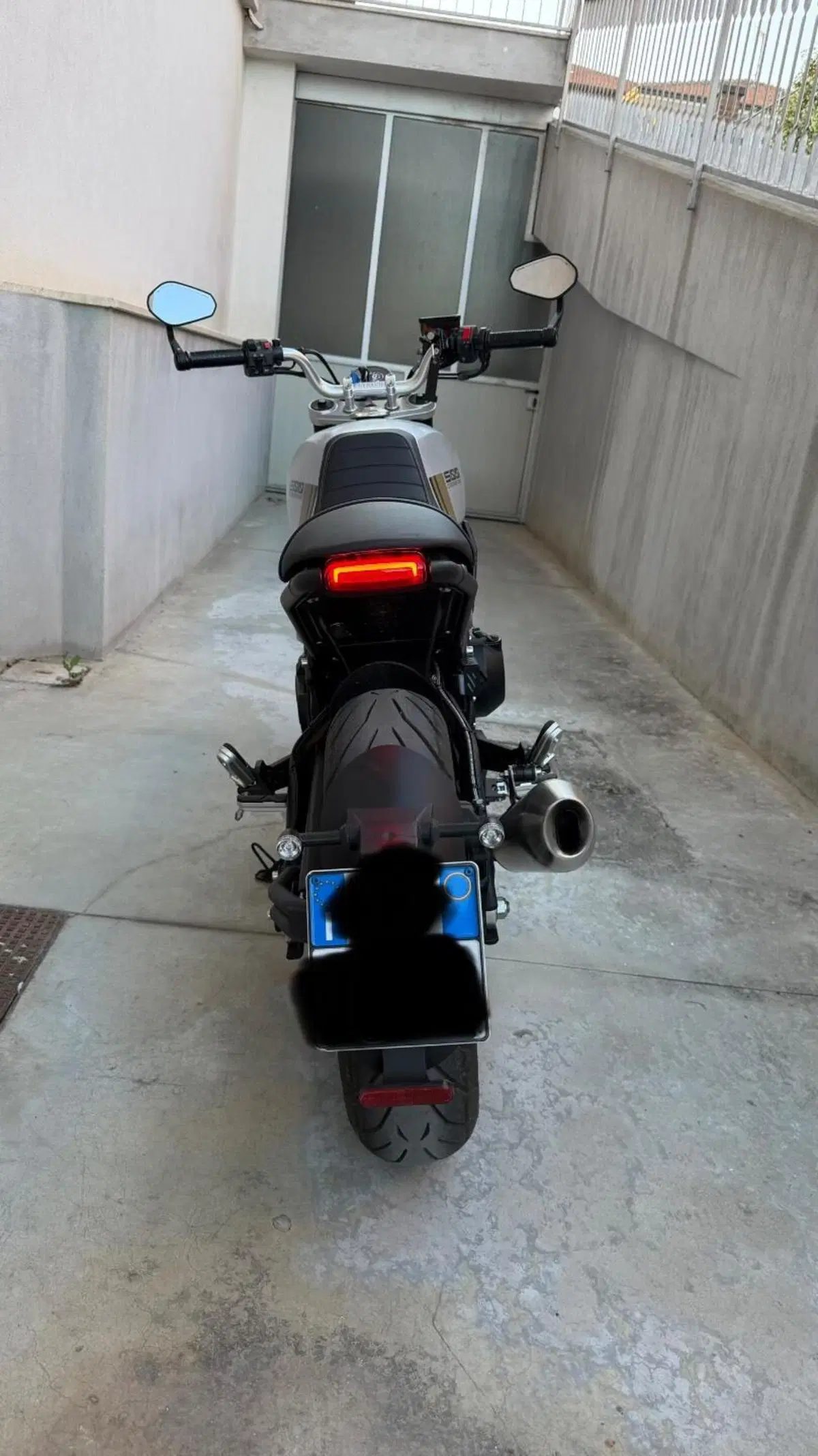 Brixton Motorcycles Crossfire 500 (2021 - 25) (2)