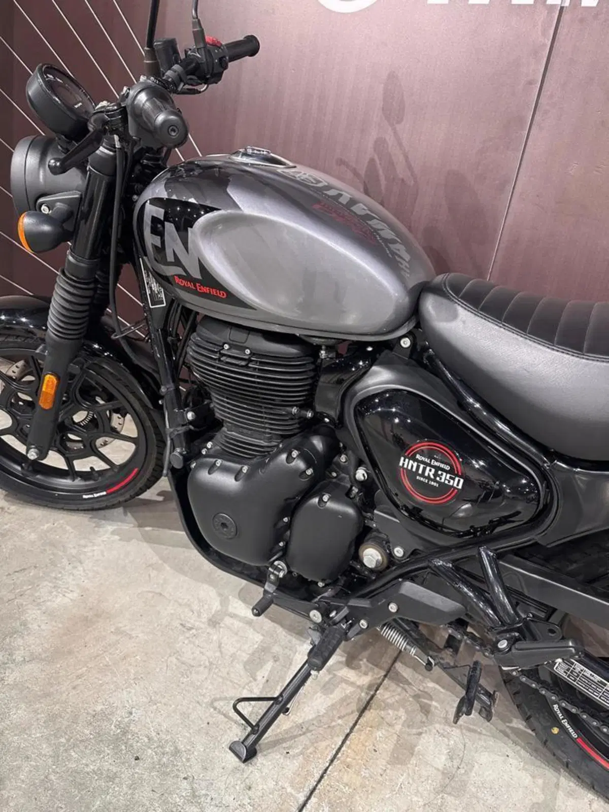 Royal Enfield HNTR 350 (2022 - 26) (4)