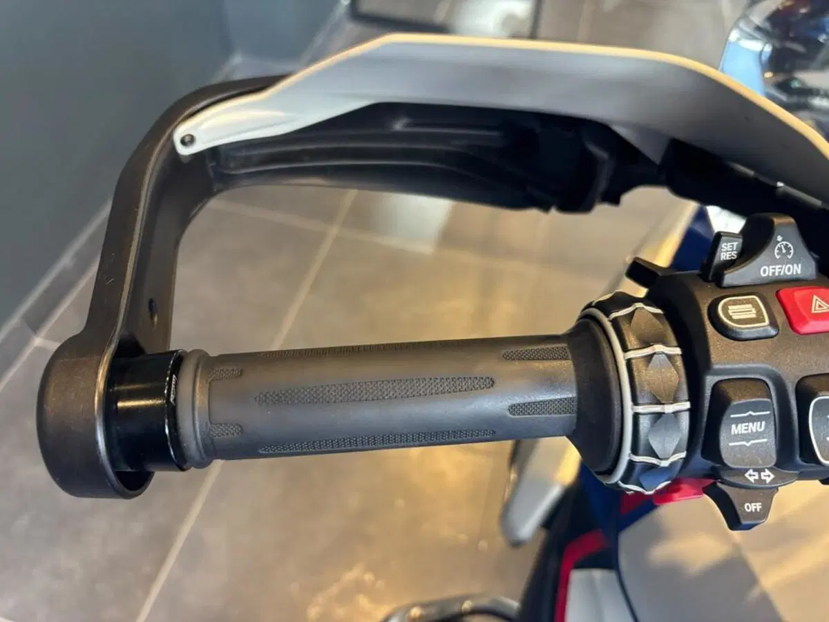 Bmw R 1300 GS Trophy (2023 - 26) (8)