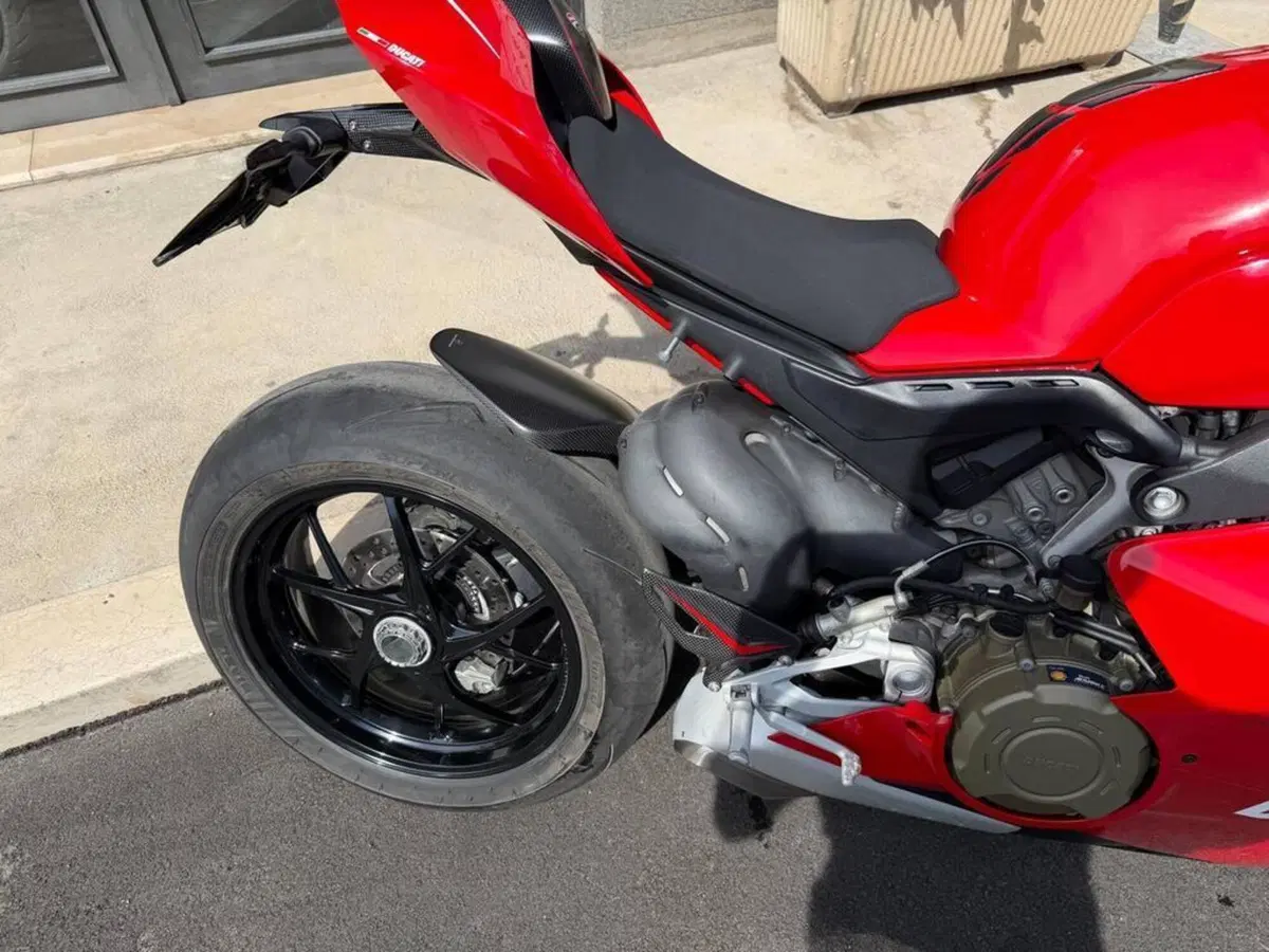 Ducati Panigale V4 1100 (2020) (4)