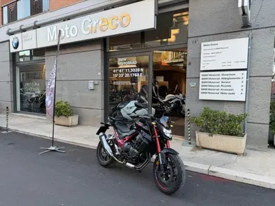 Honda CB 750 Hornet (2023 - 24) usata