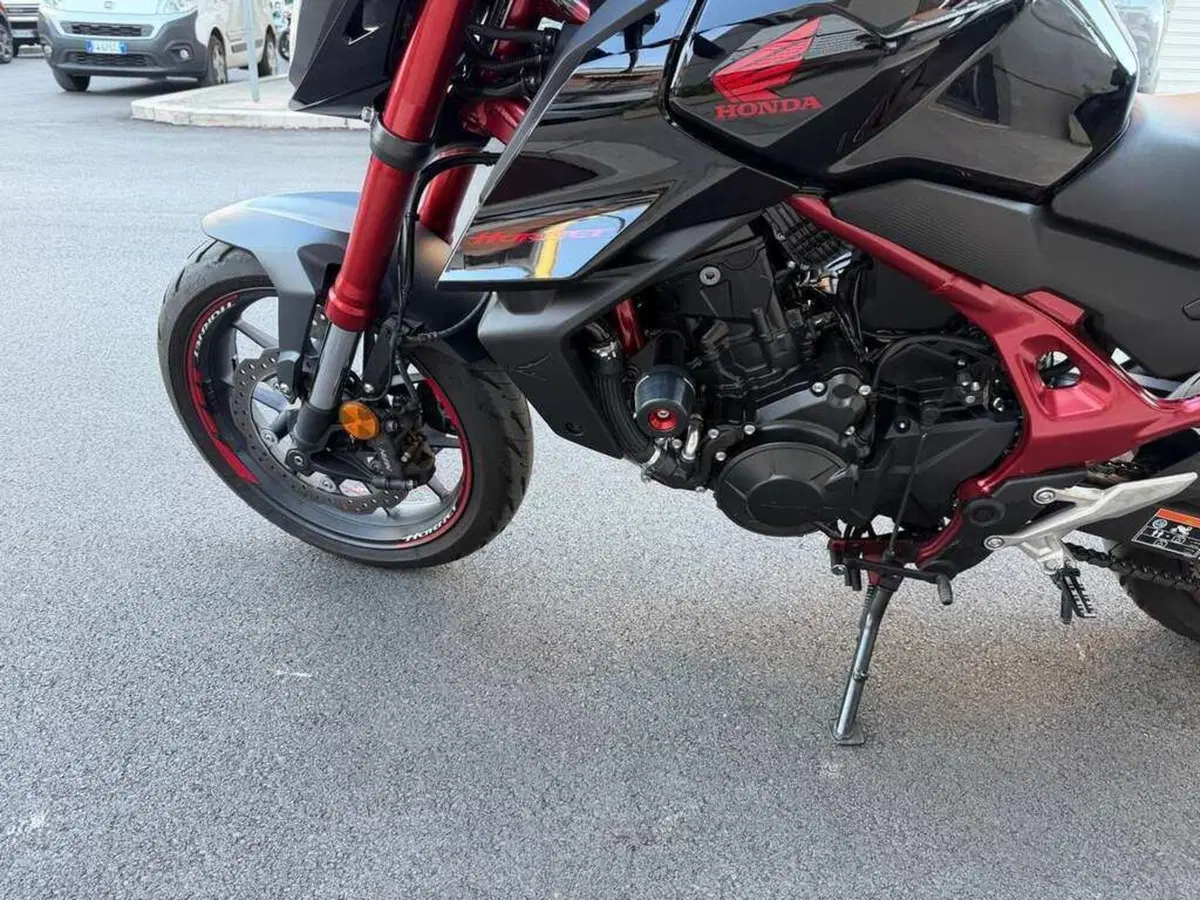 Honda CB 750 Hornet (2023 - 24) (8)