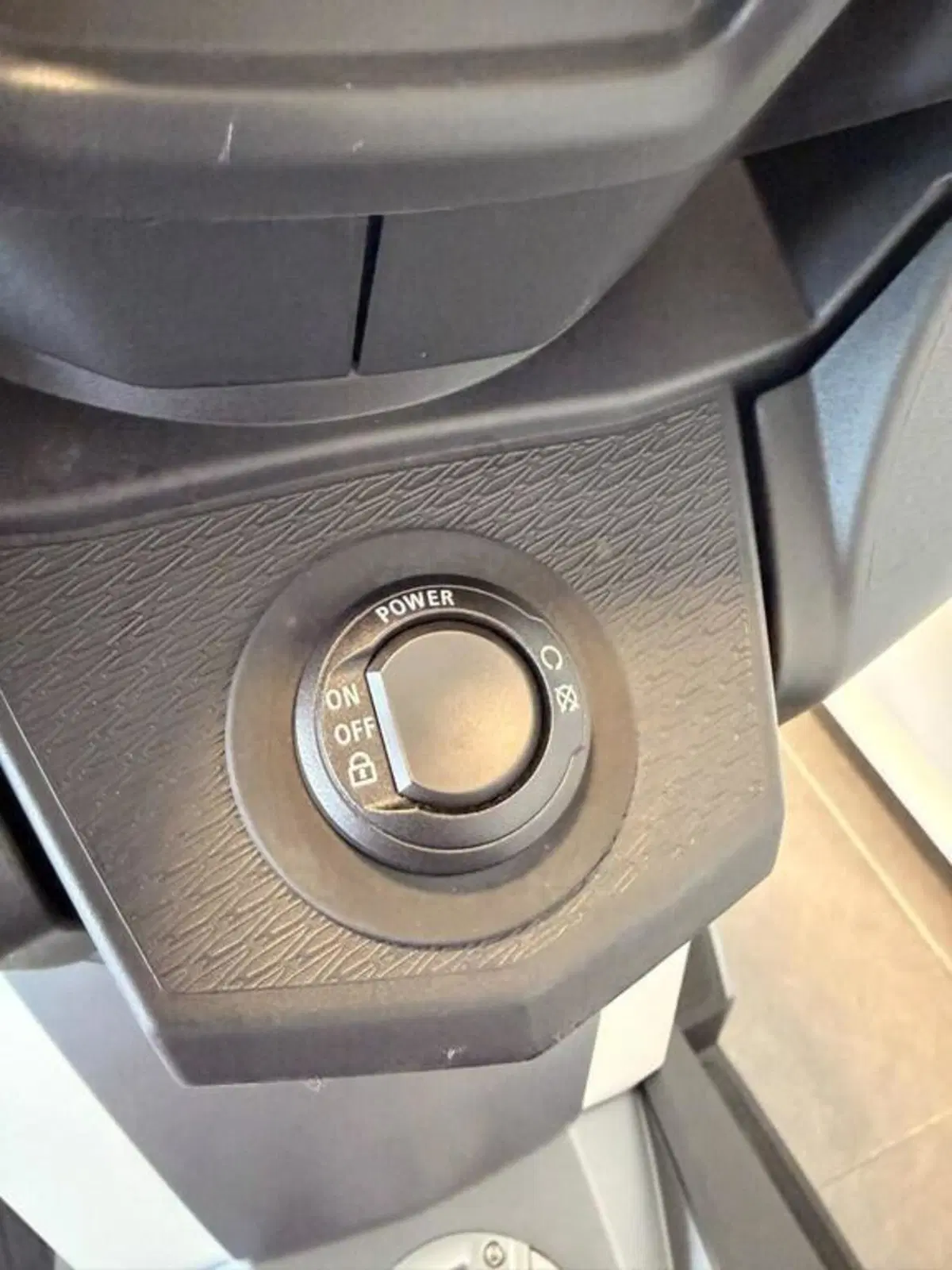 Bmw C 400 GT (2021 - 24) (12)