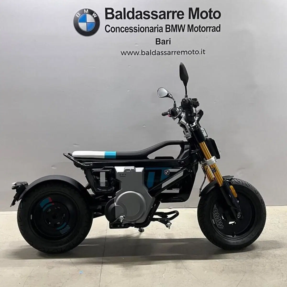 Bmw CE 02 (2024 - 26) (4)