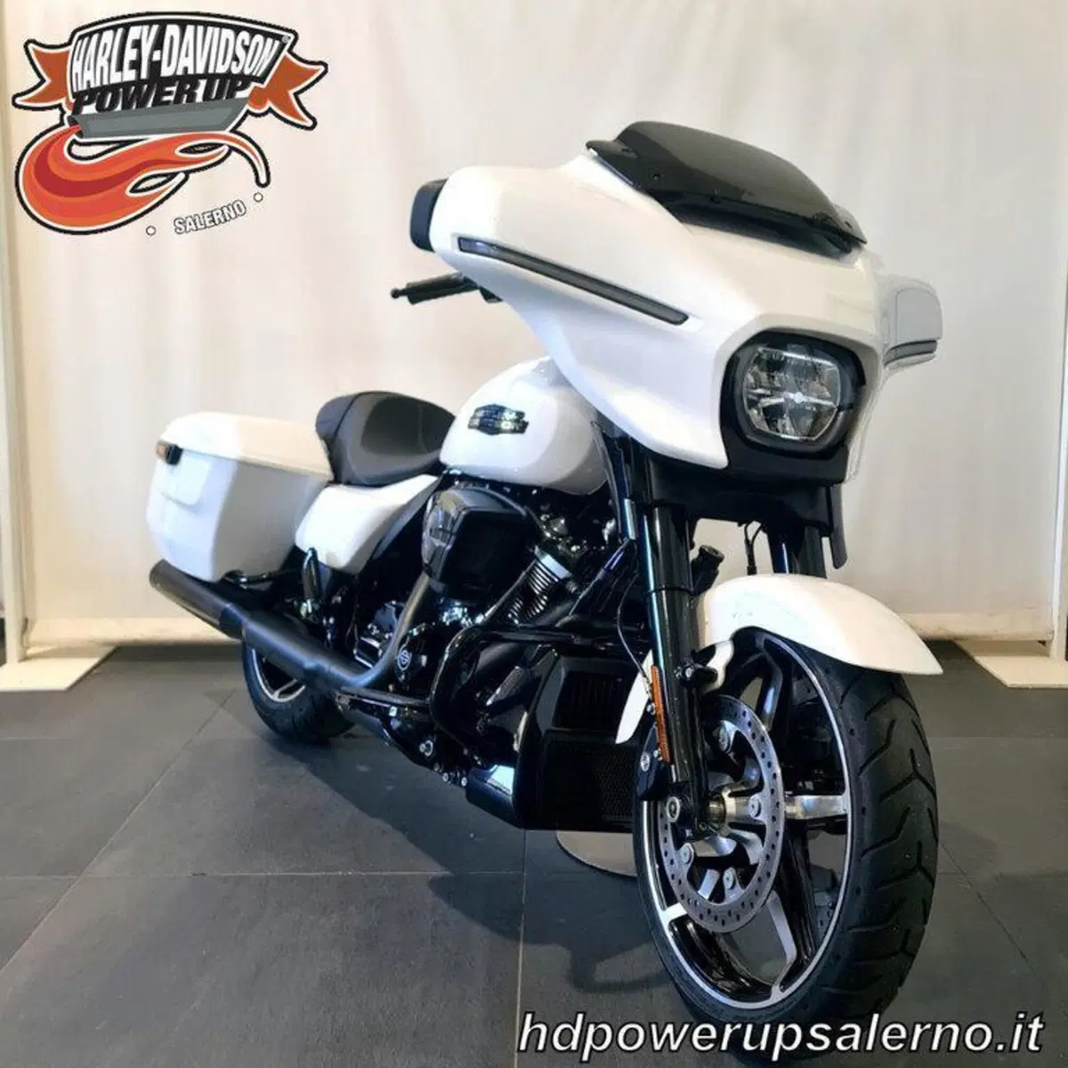 Harley-Davidson 117 Street Glide (2021) - FLHXSE (4)