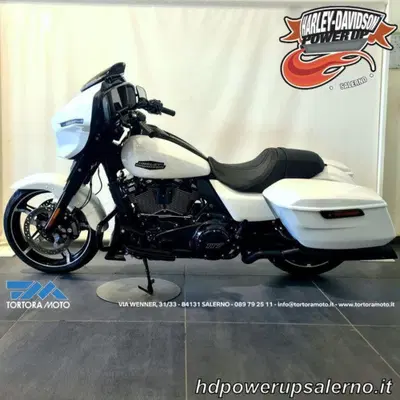 Harley-Davidson 117 Street Glide (2021) - FLHXSE usata