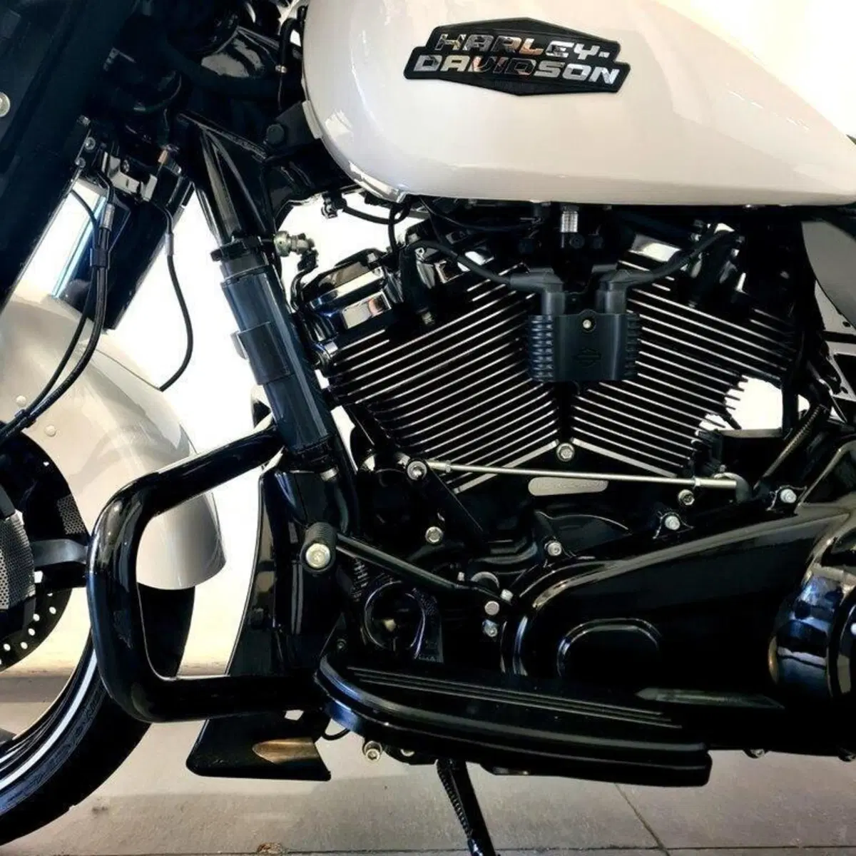 Harley-Davidson 117 Street Glide (2021) - FLHXSE (10)