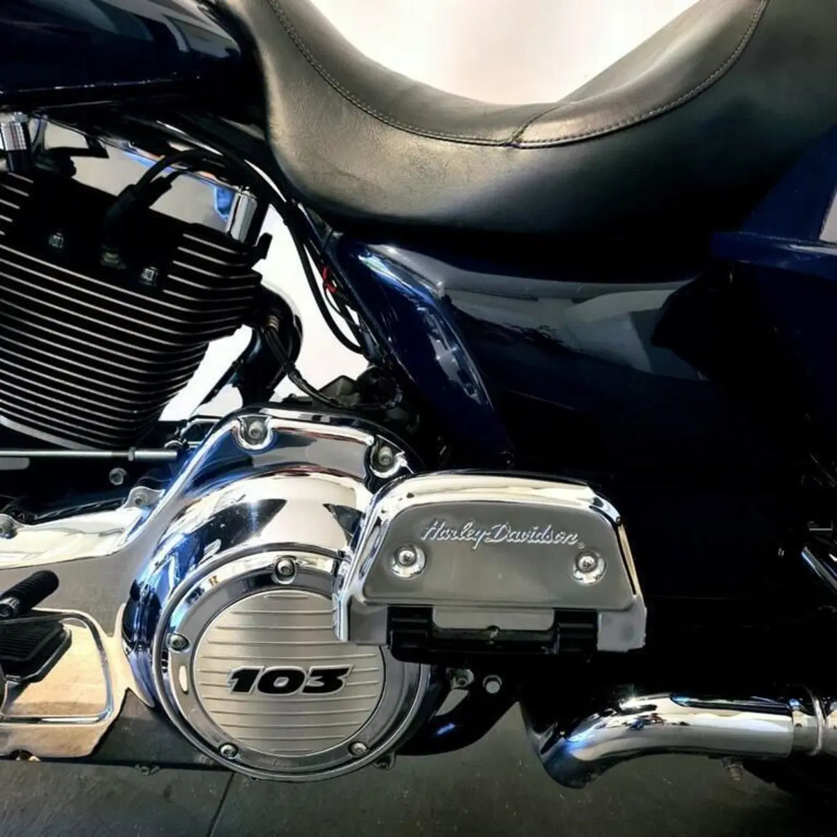 Harley-Davidson 1690 Road King (2013 - 16) - FLHR (12)