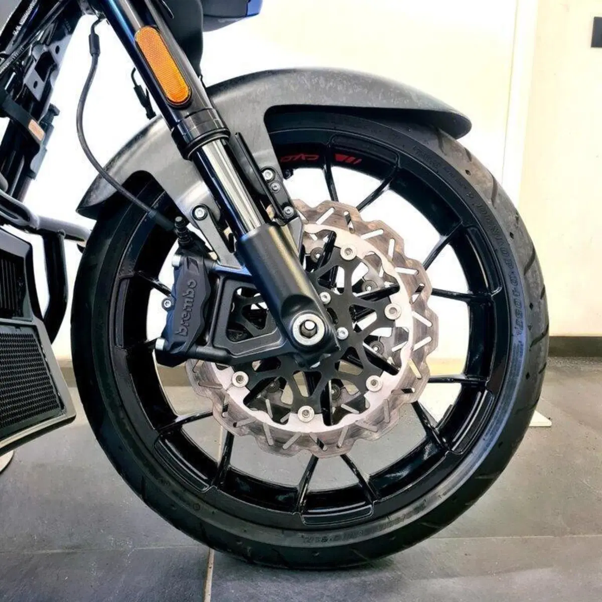 Harley-Davidson CVO Street Glide ST (2026) (14)