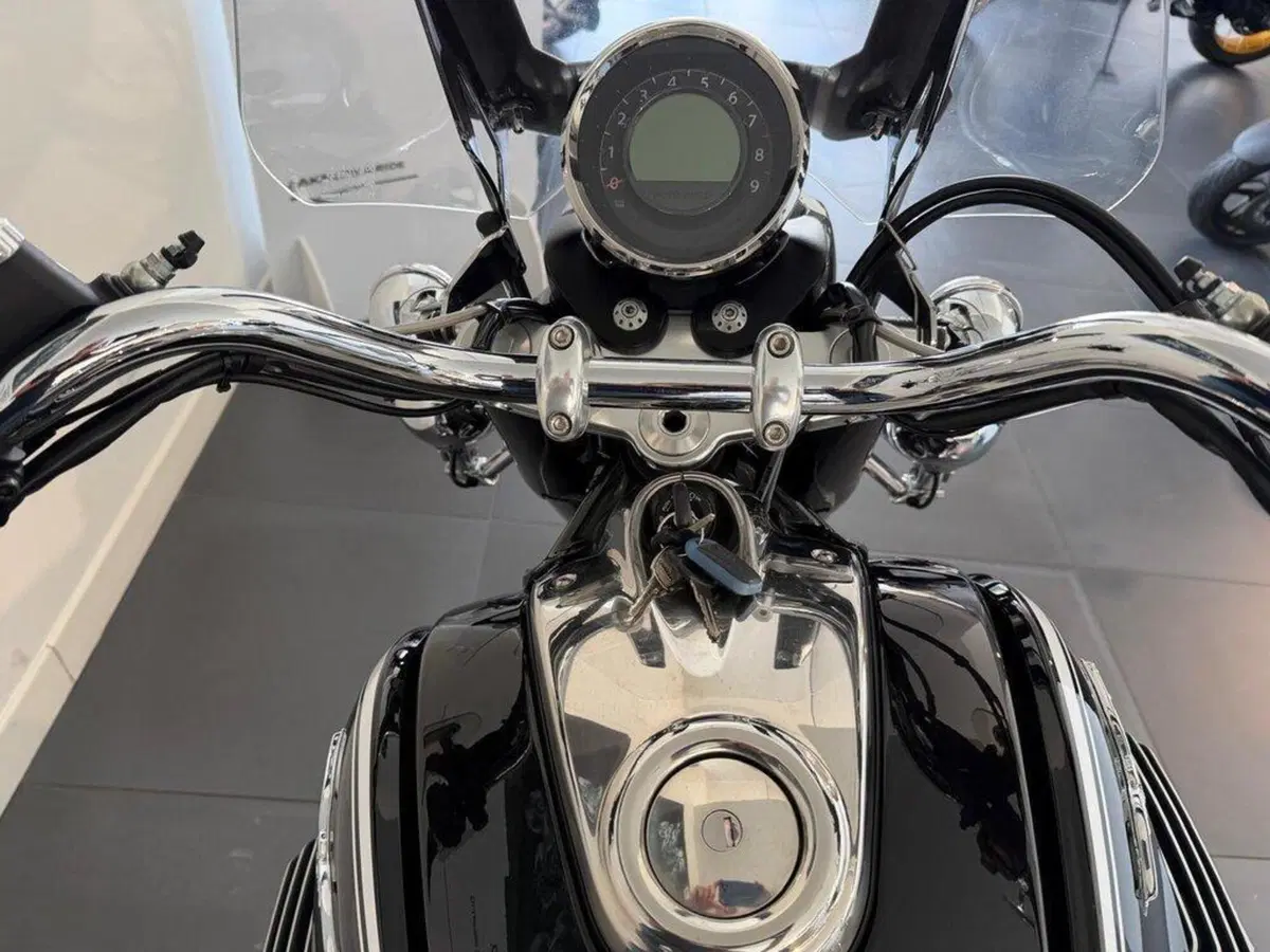 Moto Guzzi California 1400 Touring (2012 - 16) (2)