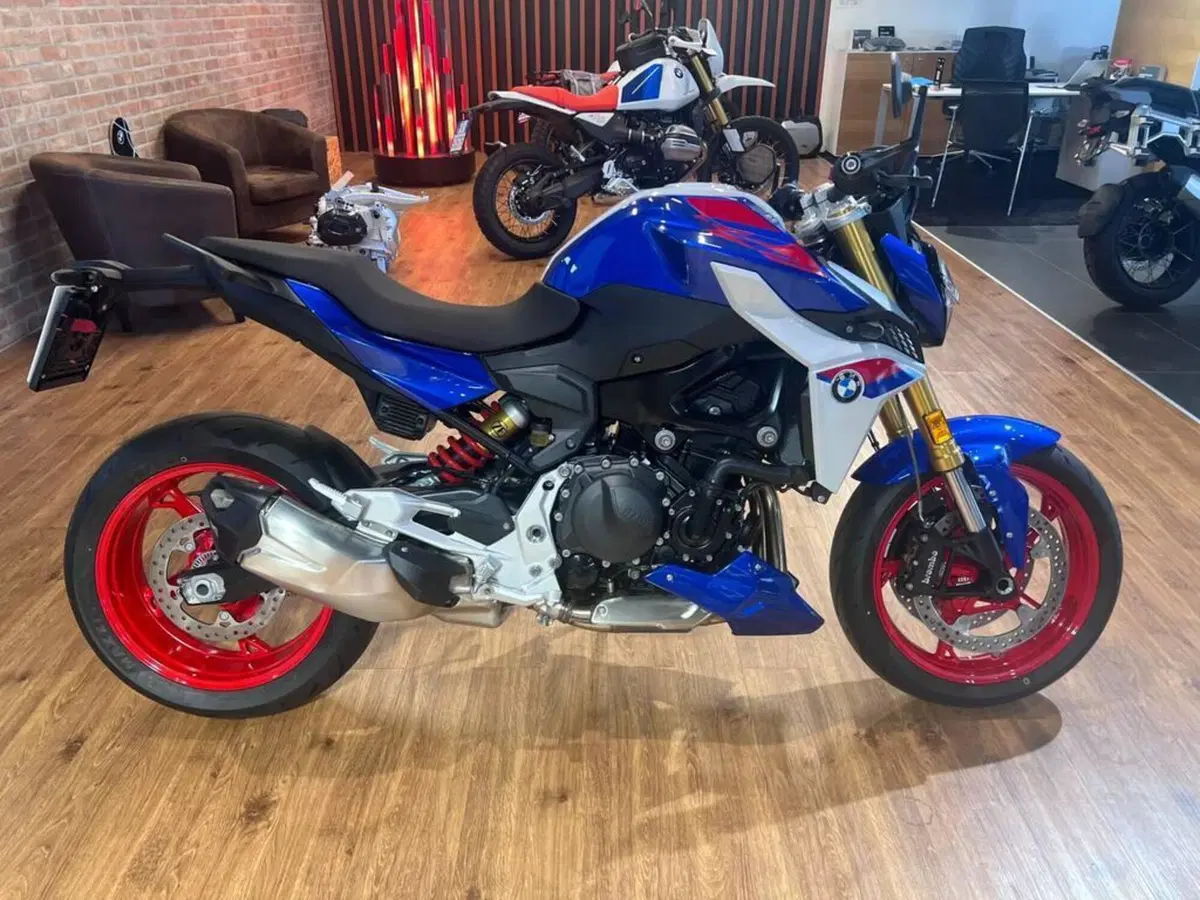 Bmw F 900 R (2025 - 27)