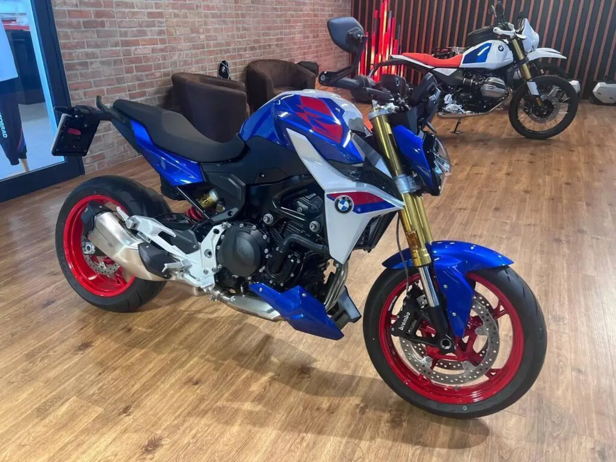Bmw F 900 R (2025 - 27) (2)