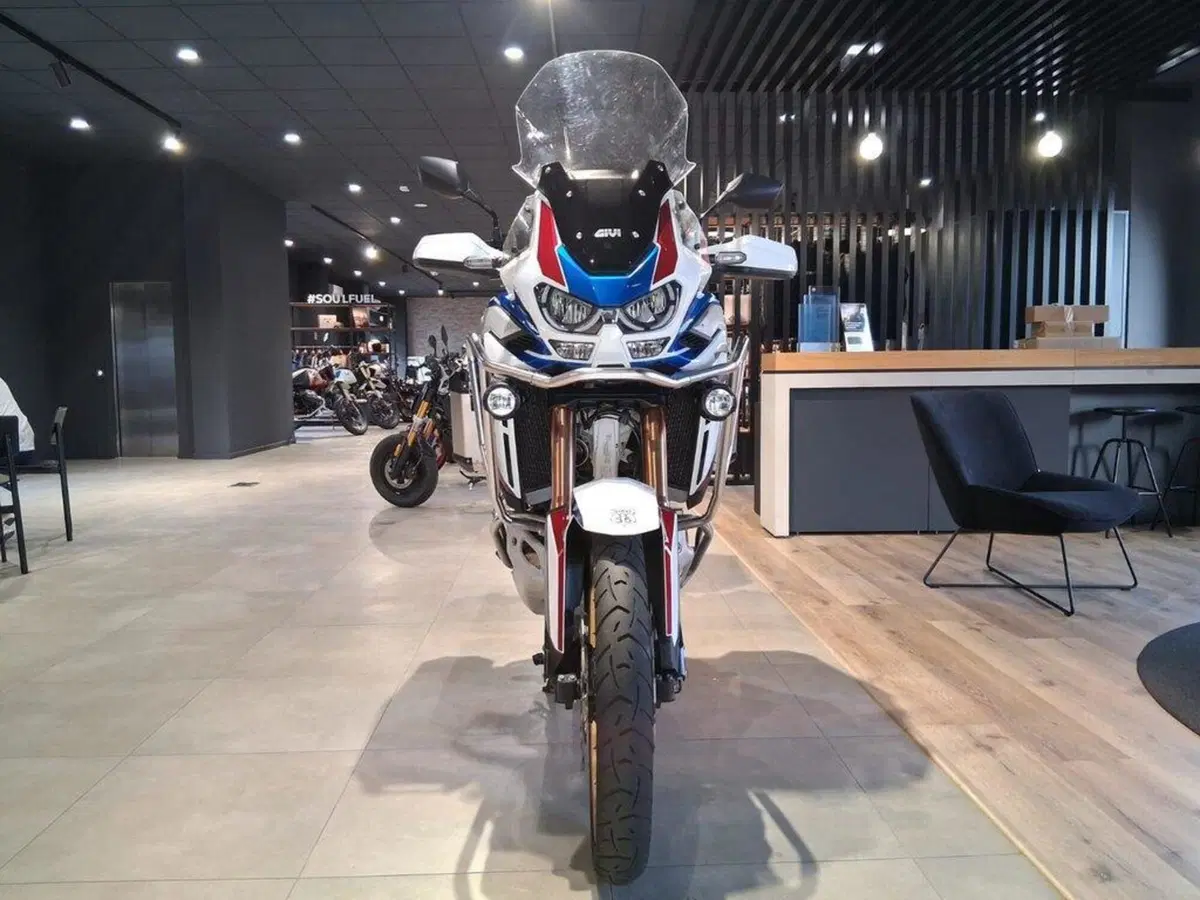 Honda Africa Twin CRF 1100L DCT (2020 - 21) (3)