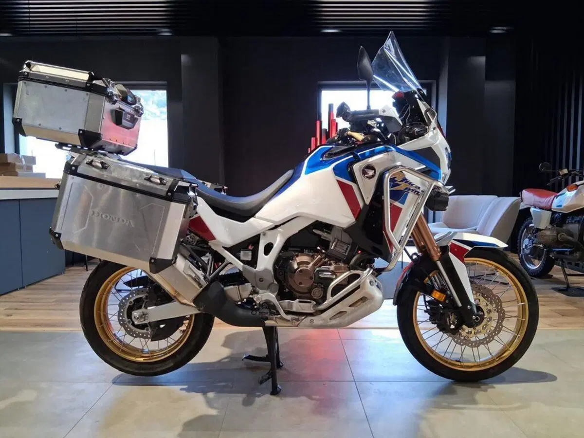 Honda Africa Twin CRF 1100L DCT (2020 - 21)