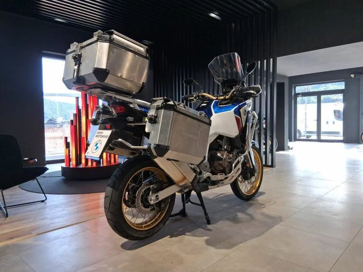 Honda Africa Twin CRF 1100L DCT (2020 - 21) (8)