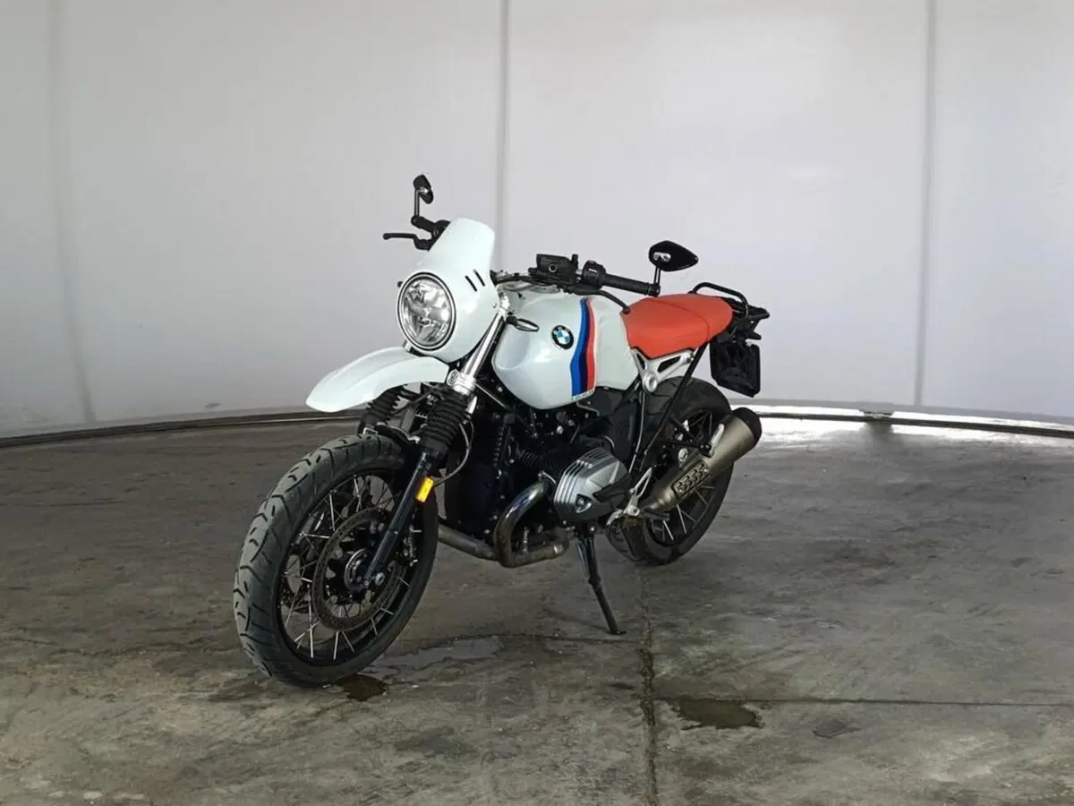 Bmw R nineT Urban GS (2021 - 24) (4)