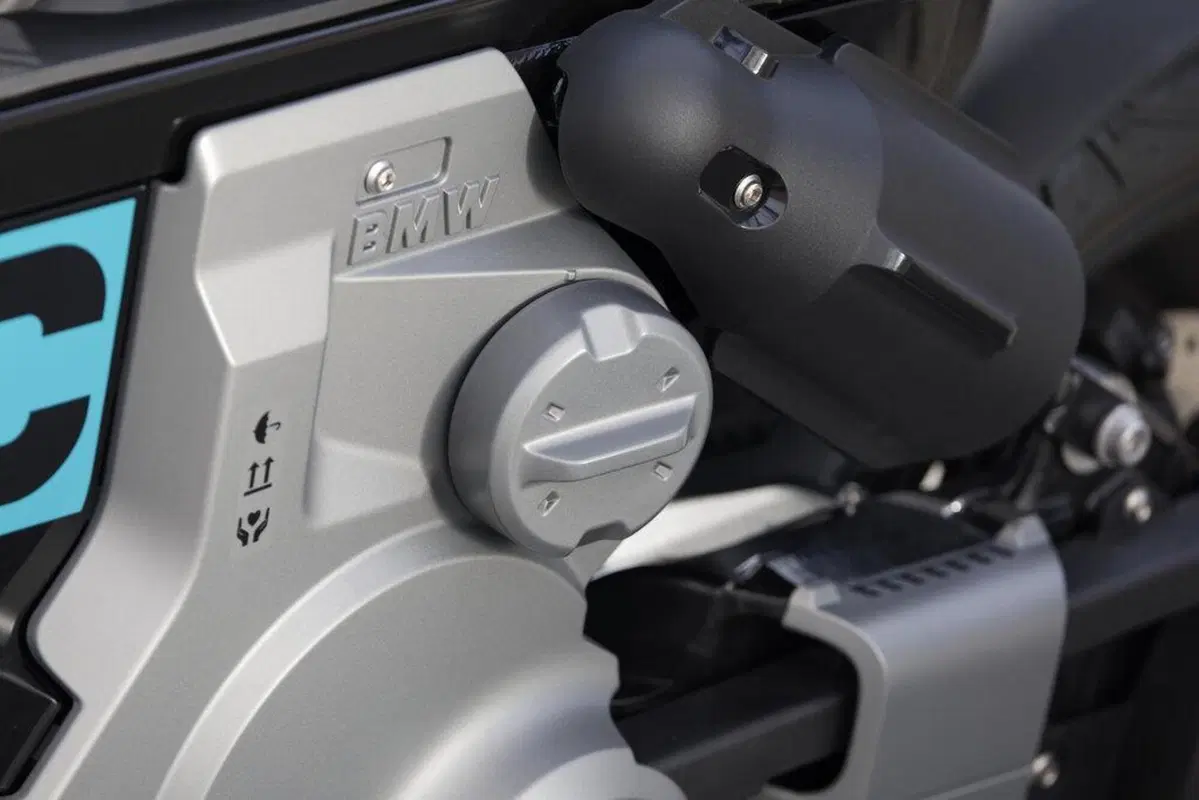 Bmw CE 02 (2024 - 26) (12)