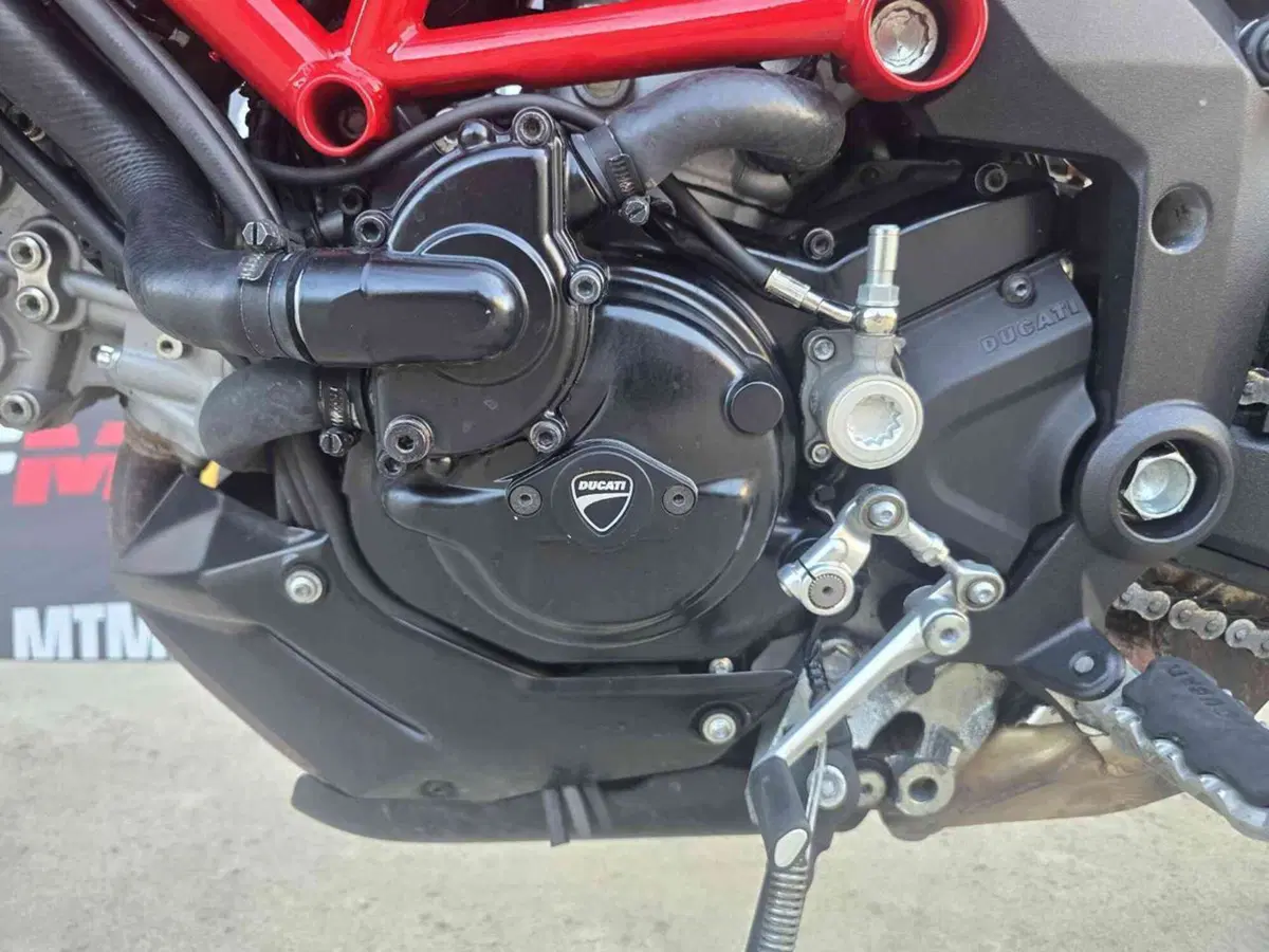 Ducati Multistrada 1200 S Touring (2010 - 12) (9)