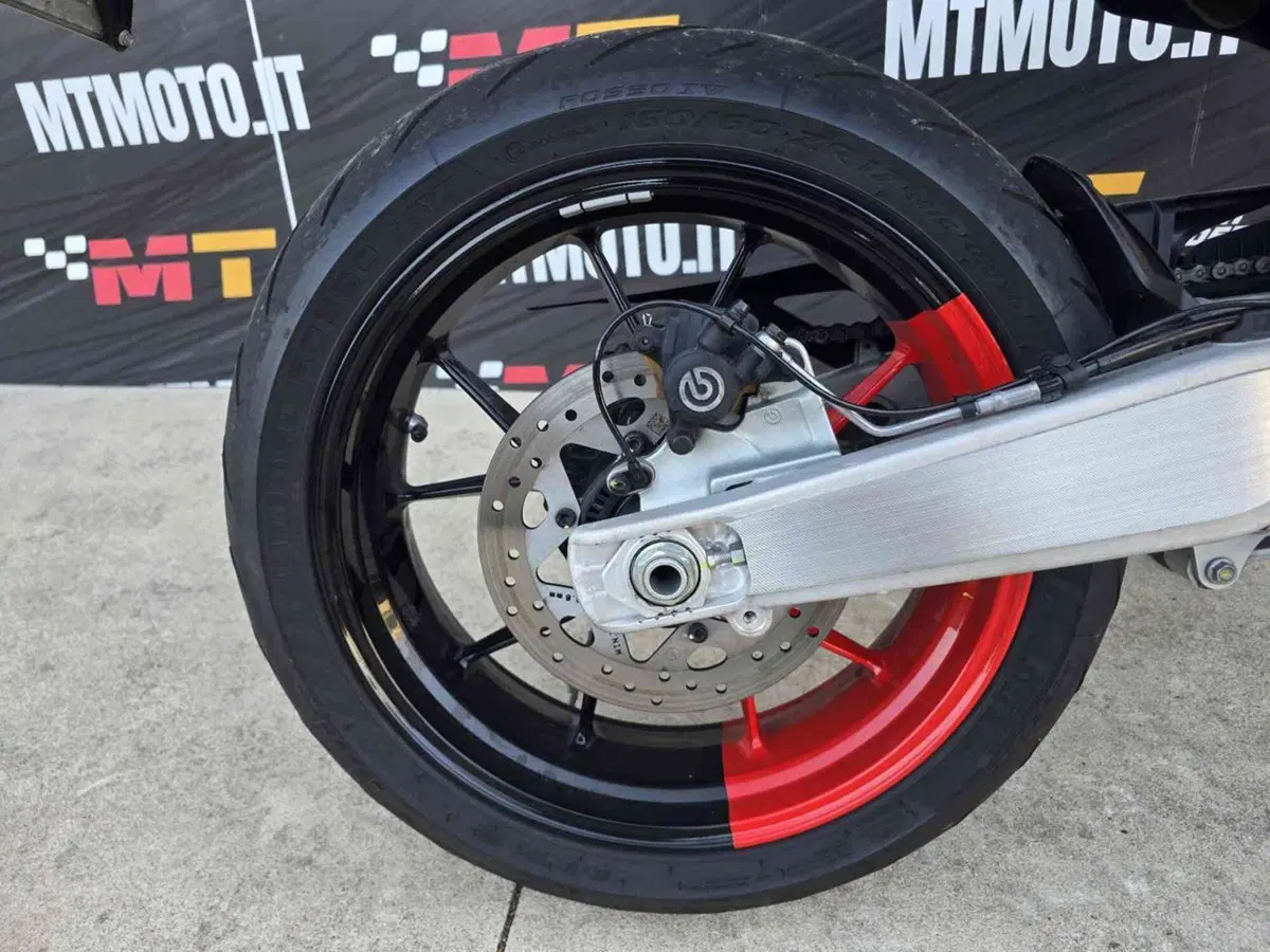Ducati Hypermotard 698 Mono RVE (2024 - 26) (10)