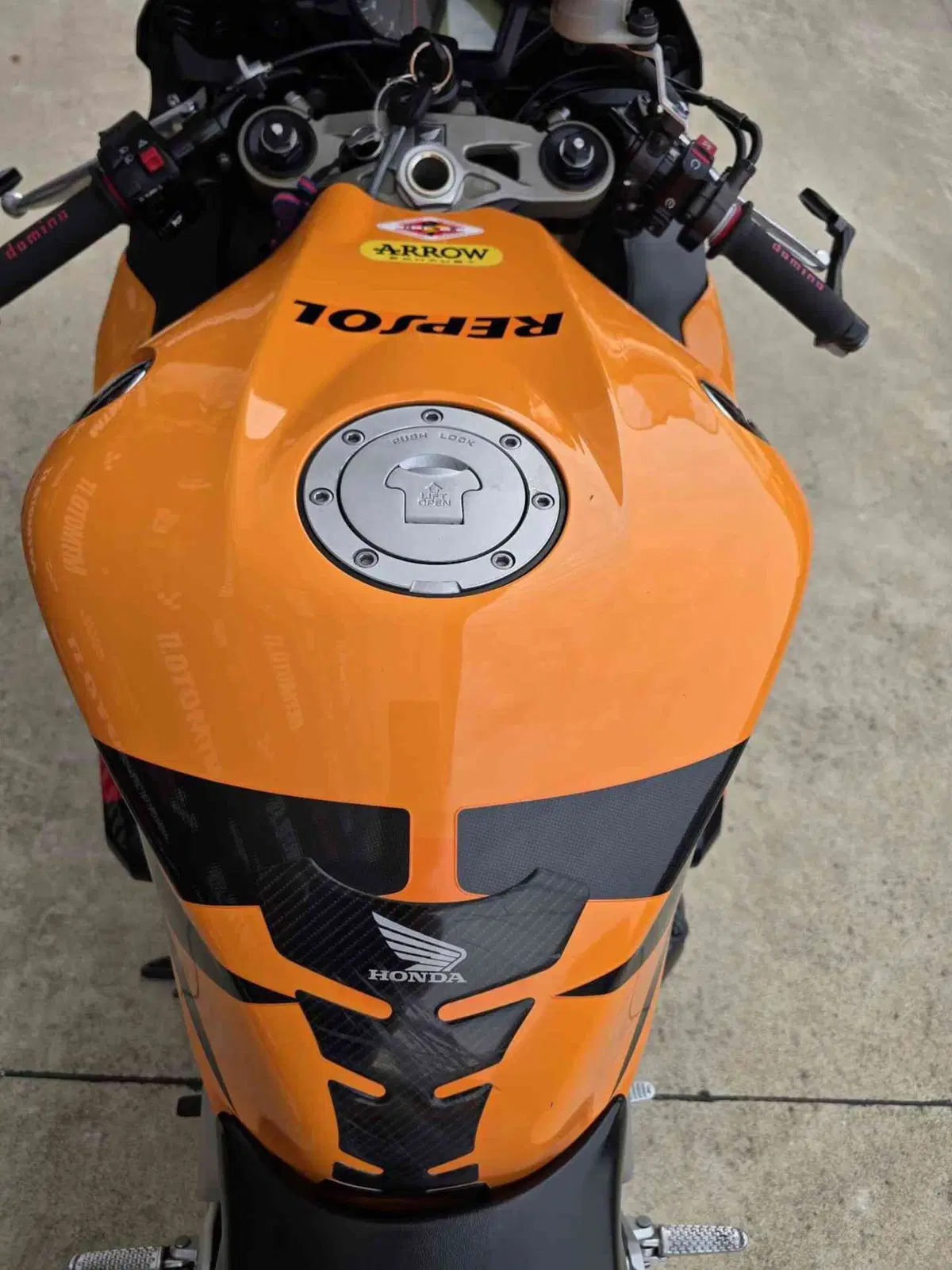 Honda CBR 1000 RR Fireblade (2008 - 11) (10)