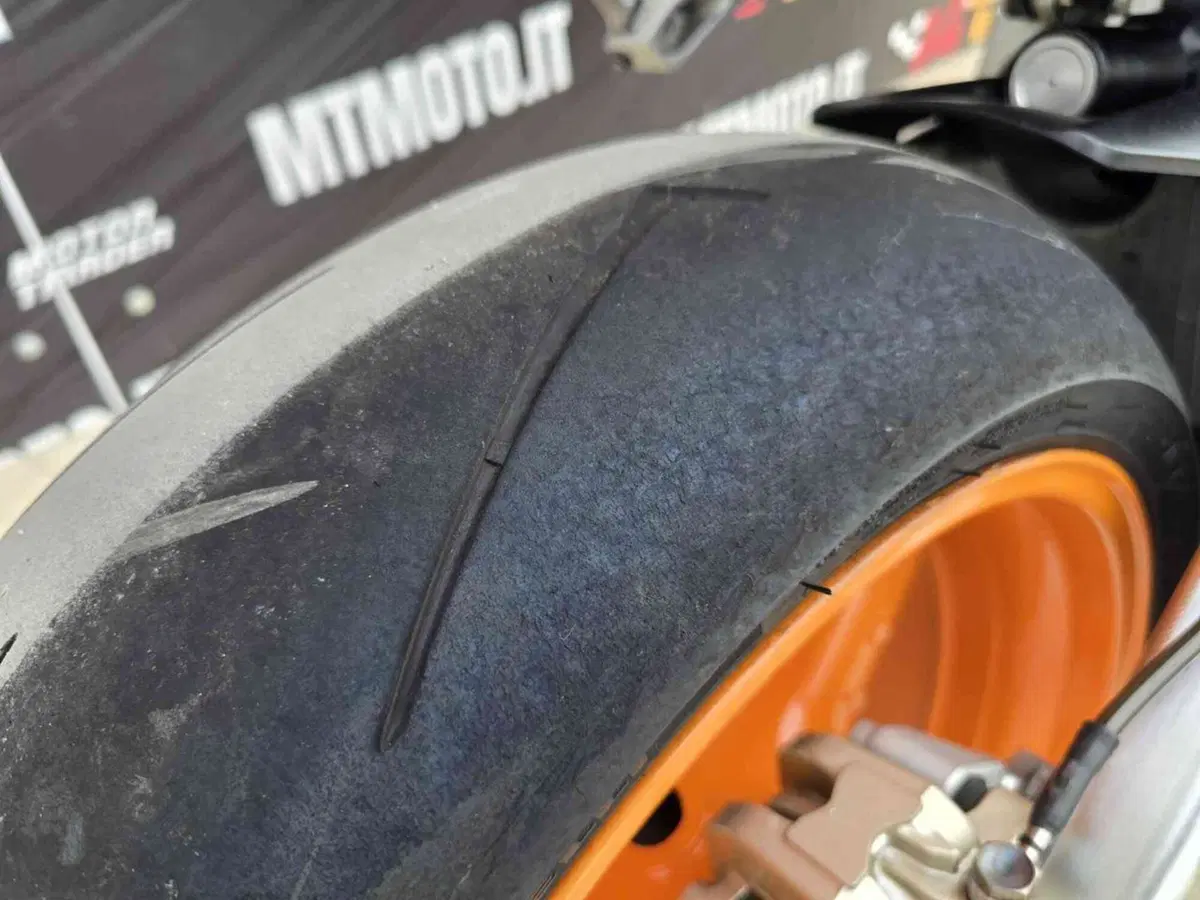 Honda CBR 1000 RR Fireblade (2008 - 11) (23)