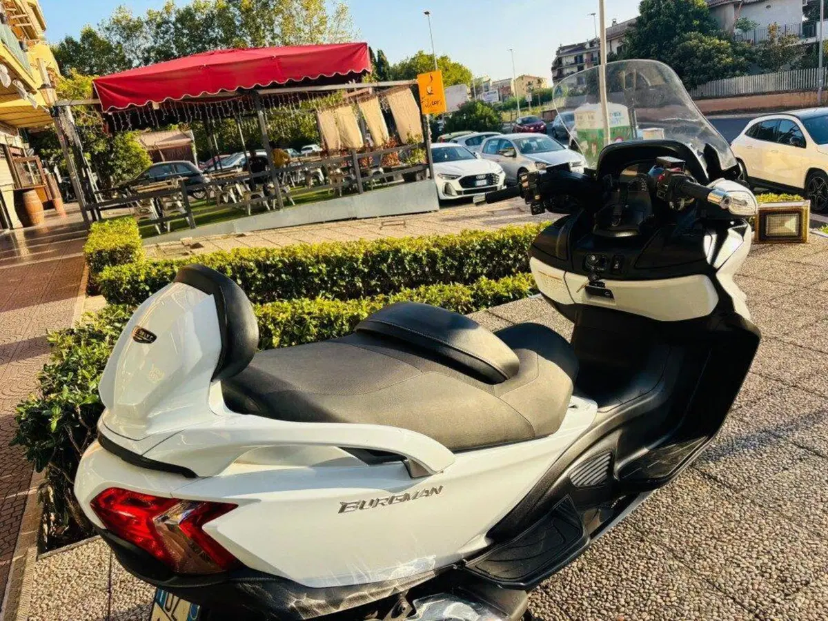Suzuki Burgman AN 650 (2013 - 15) (3)