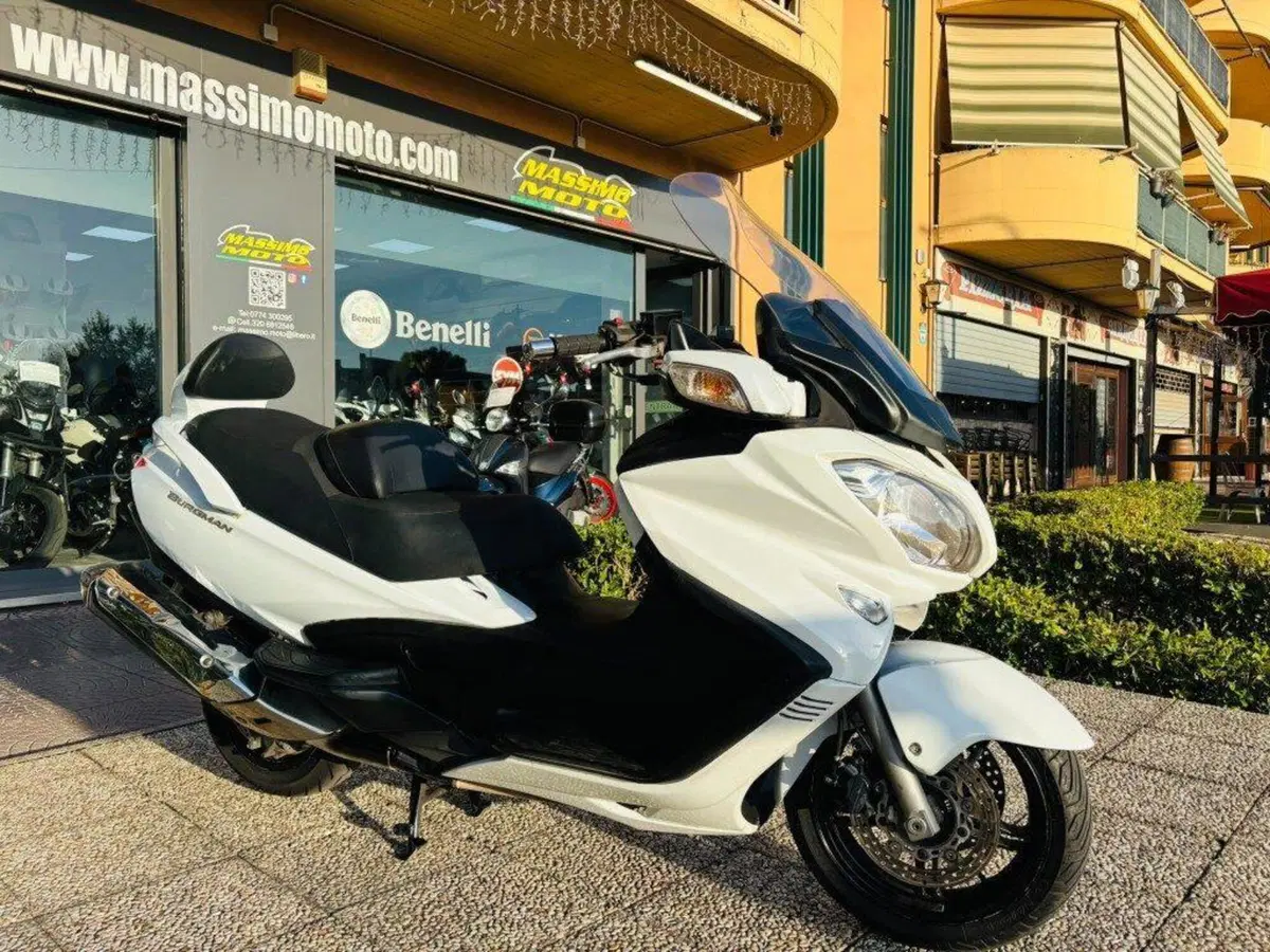 Suzuki Burgman AN 650 (2013 - 15) (4)