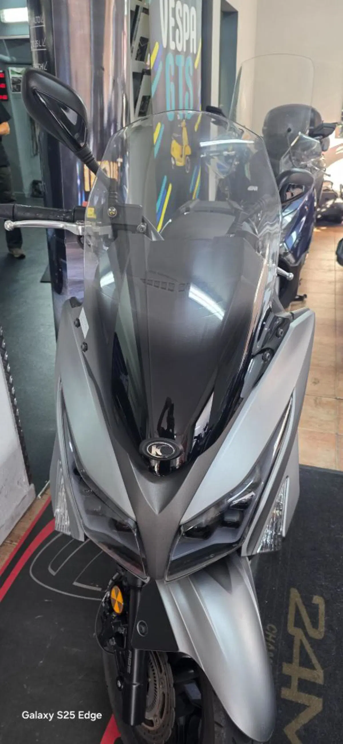 Kymco X-Town 300i (2021 - 24) (2)
