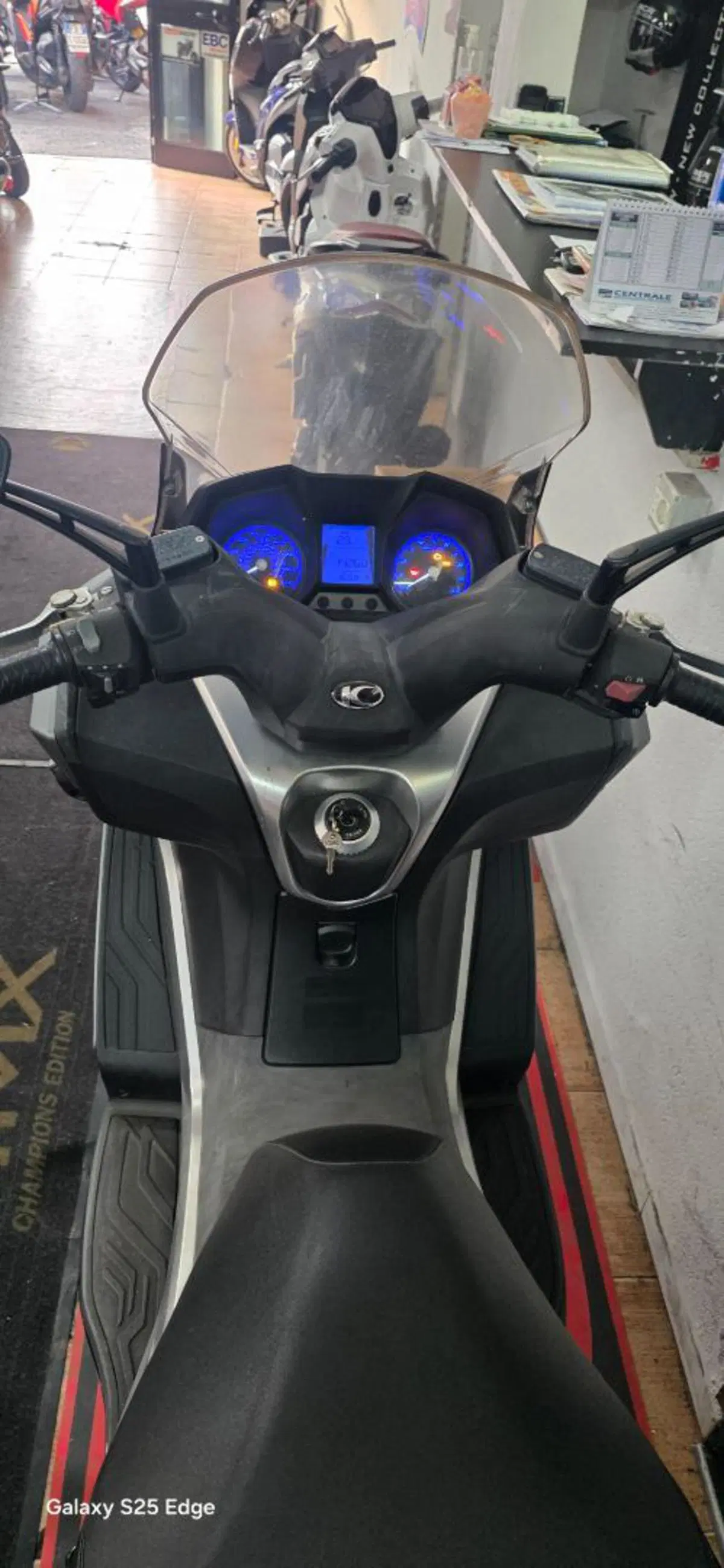 Kymco Downtown 350i ABS (2016 - 20) (5)