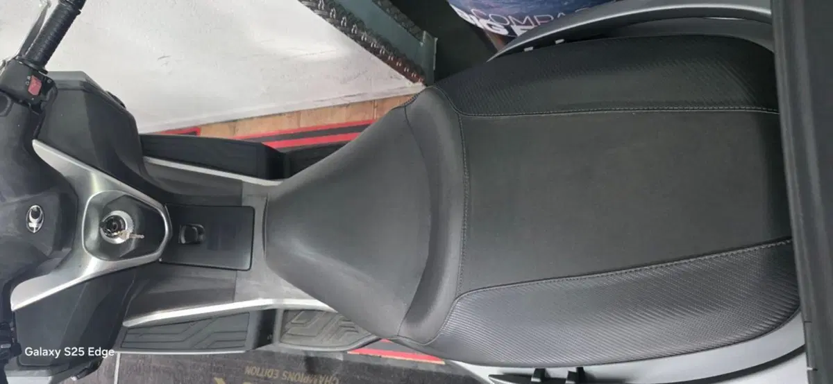 Kymco Downtown 350i ABS (2016 - 20) (4)