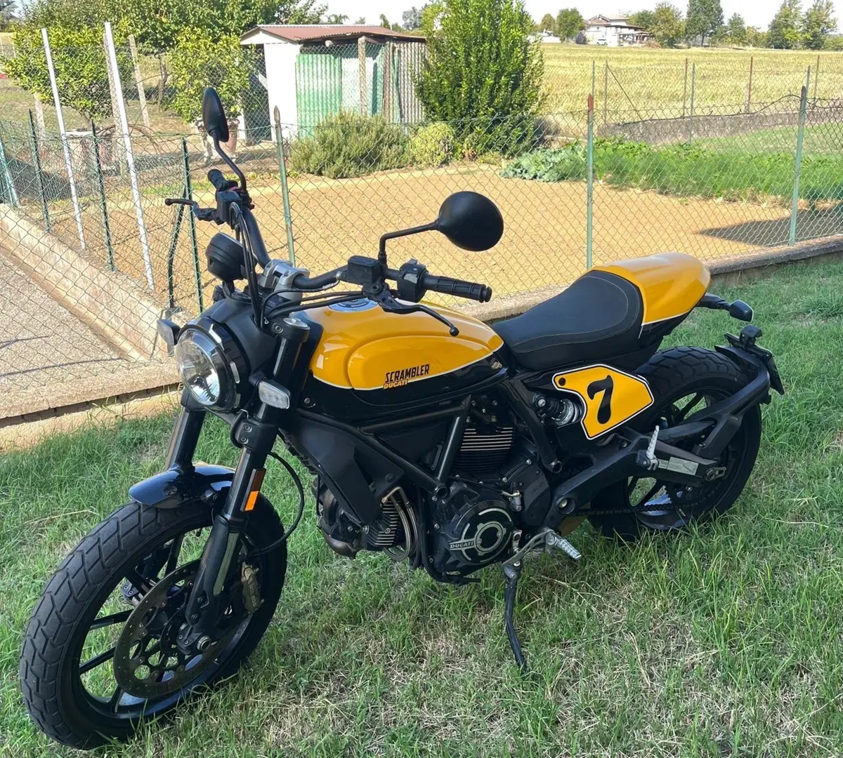 Ducati Scrambler 800 Full Throttle (2017 - 21) (2)