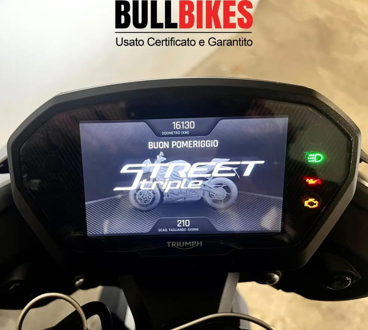 Triumph Street Triple 765 RS (2023 - 26) (7)