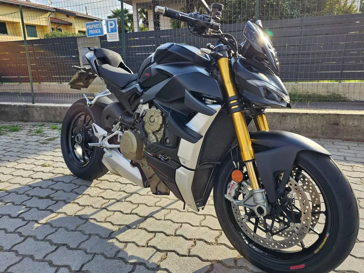Ducati Streetfighter V4 1100 S (2021 - 22)