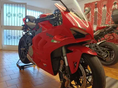 Ducati Panigale V4 (2022 - 24) usata