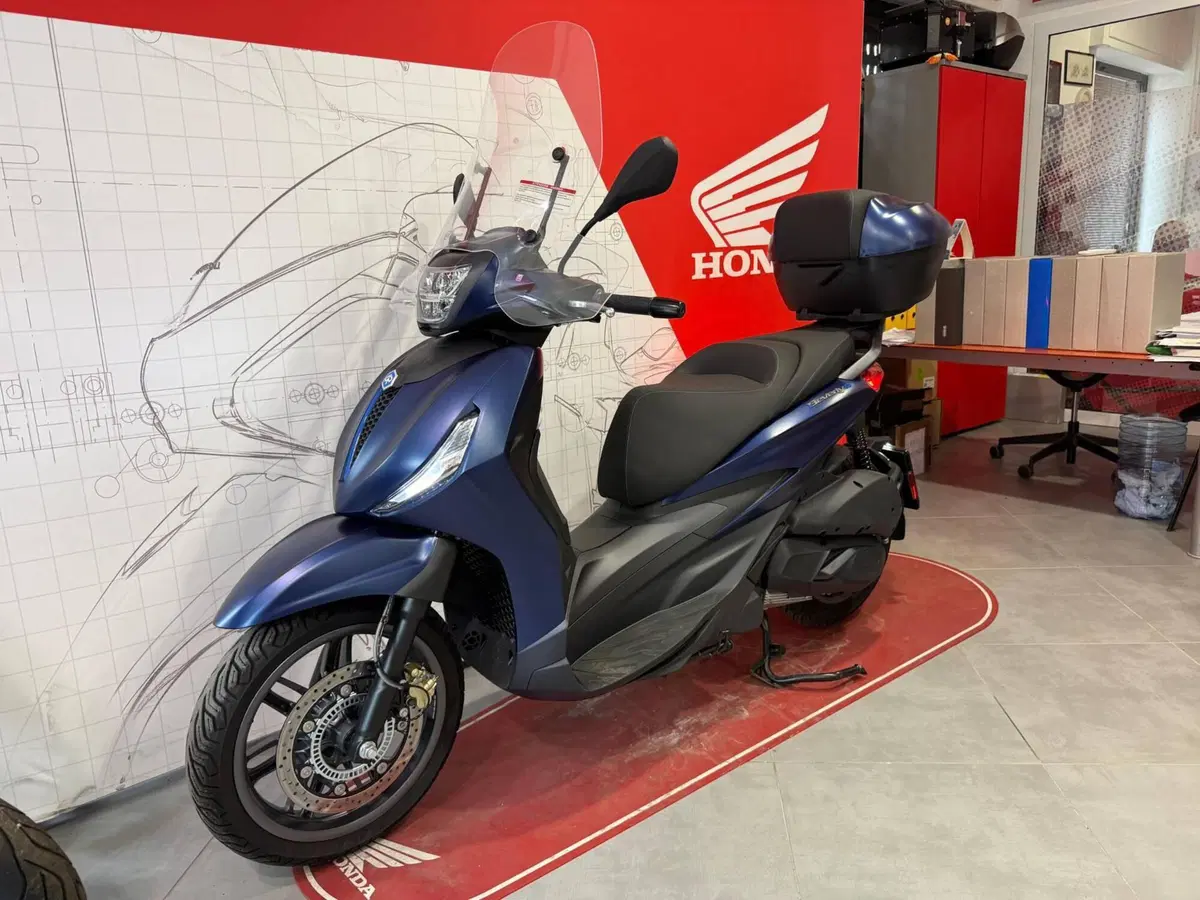 Piaggio Beverly 310 S (2025 - 26) (2)