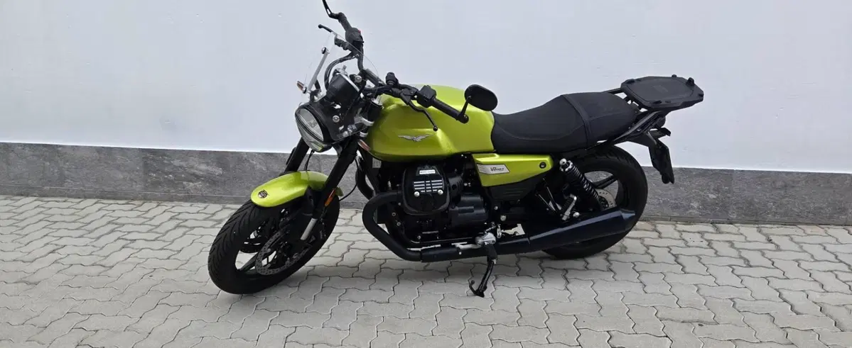 Moto Guzzi V7 Sport (2025 - 26) (3)