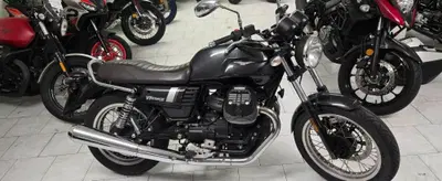Moto Guzzi V7 III Special (2017 - 20) usata