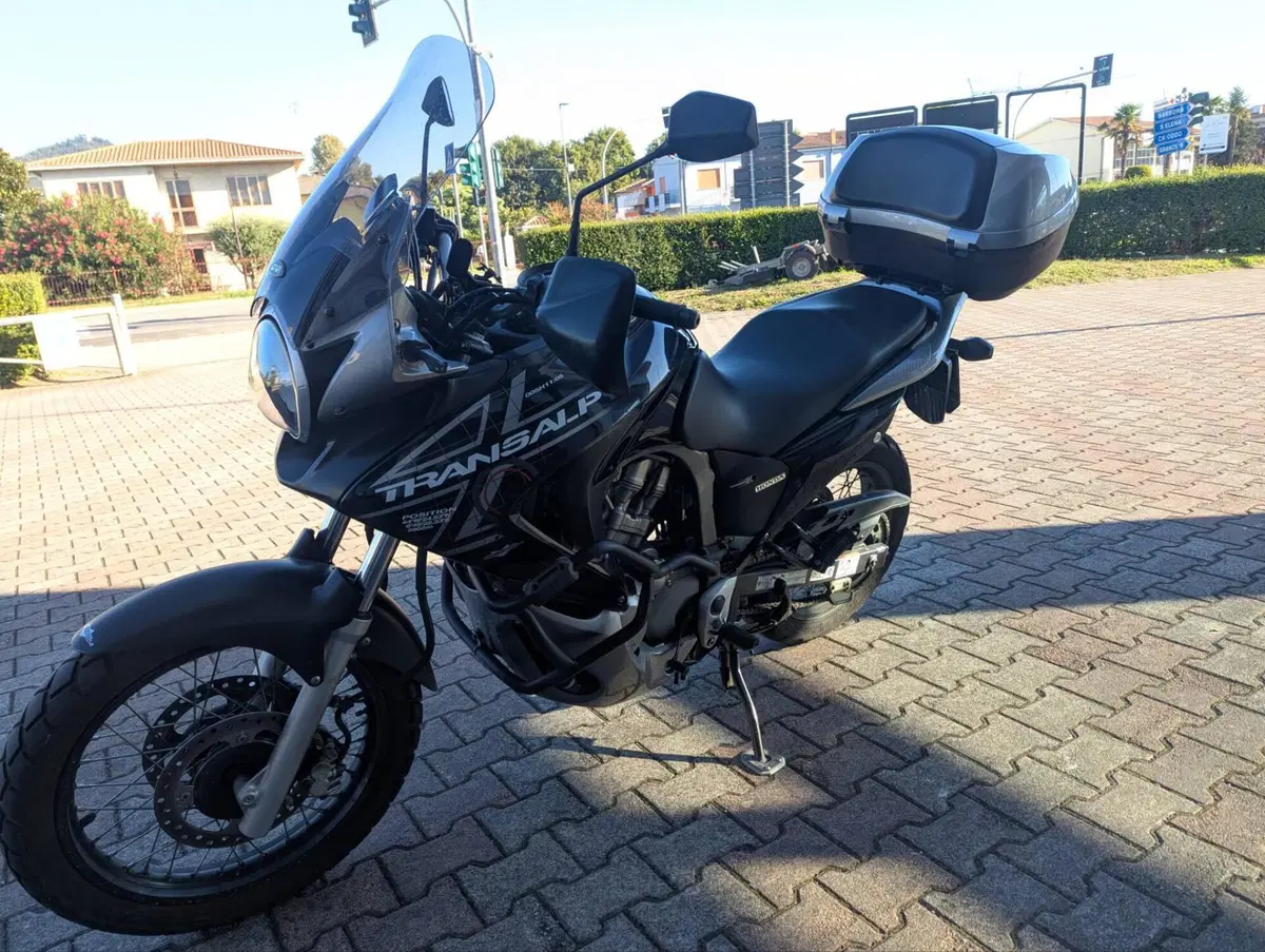 Honda Transalp XL 700 V (2007 - 13) (5)